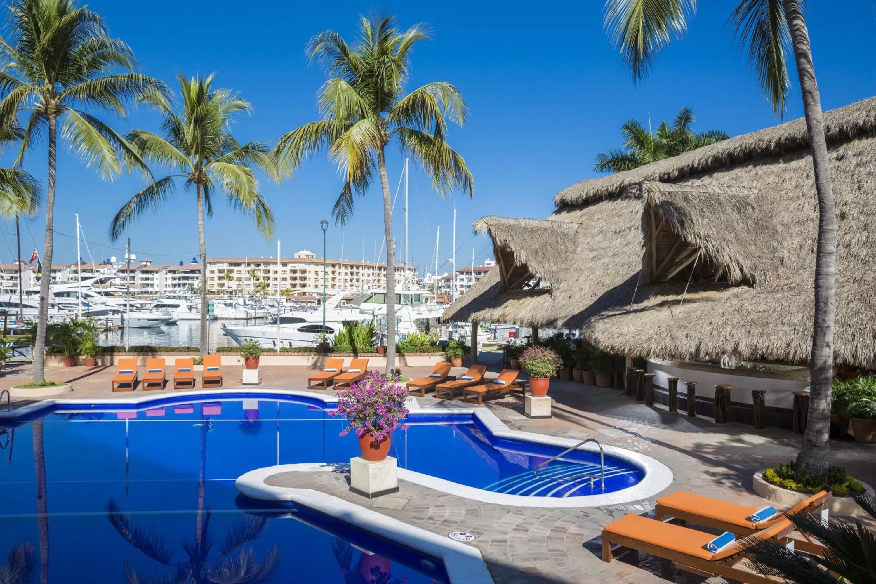 Restaurant/places to eat in Flamingo Vallarta Hotel & Marina