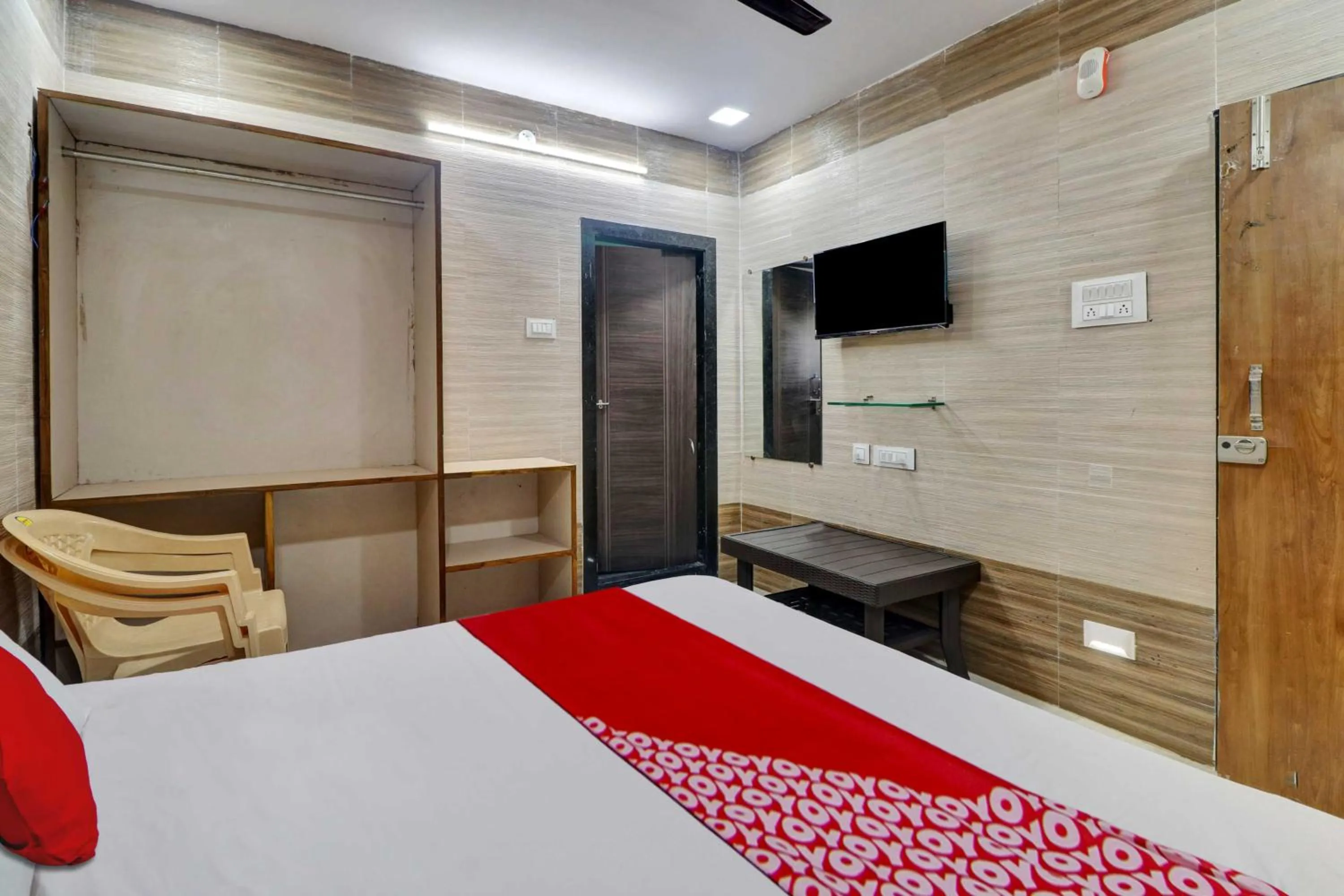 Bedroom, Bed in Hotel Vallabha Residency