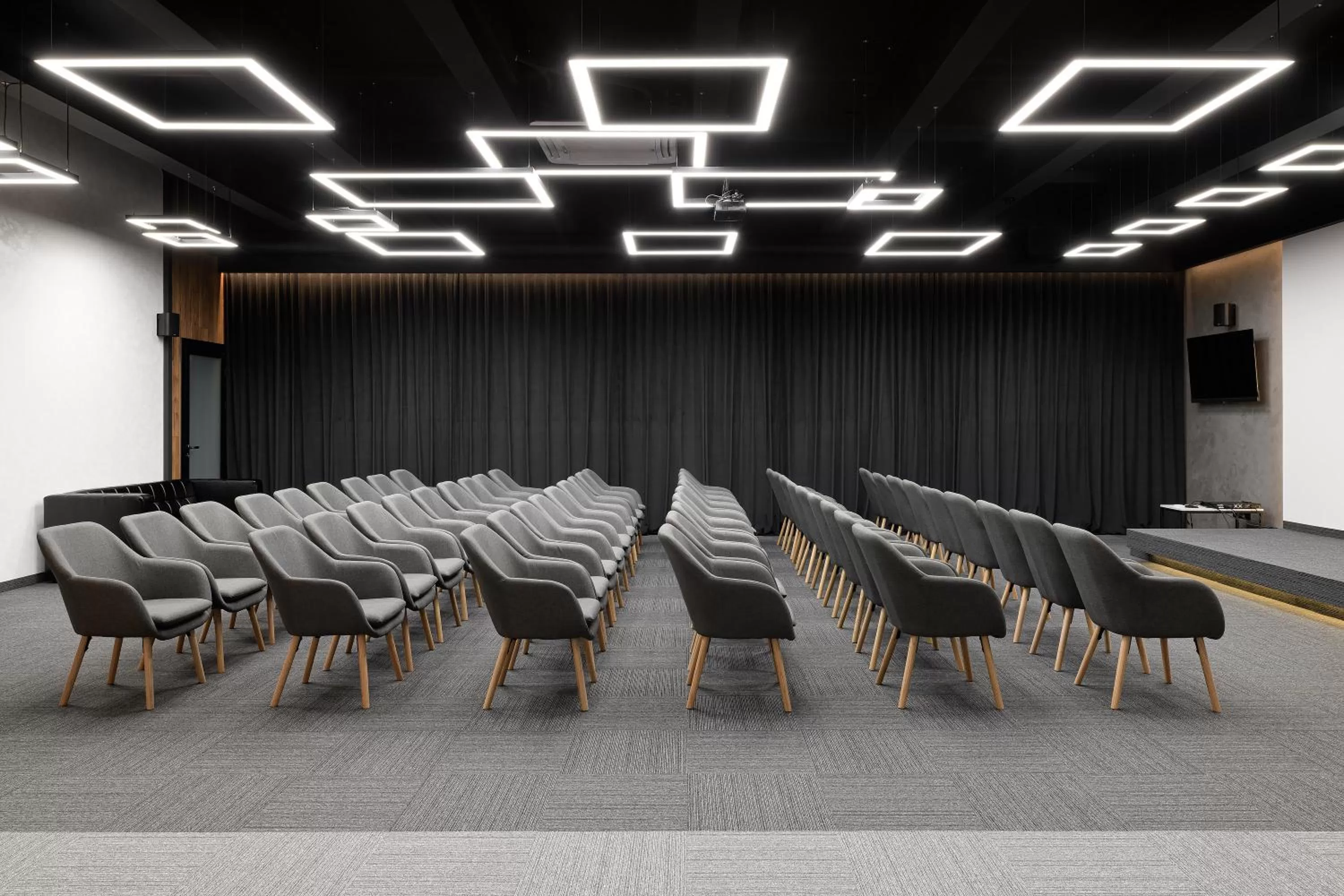 Business facilities in Ribas Rooms Bila Tserkva