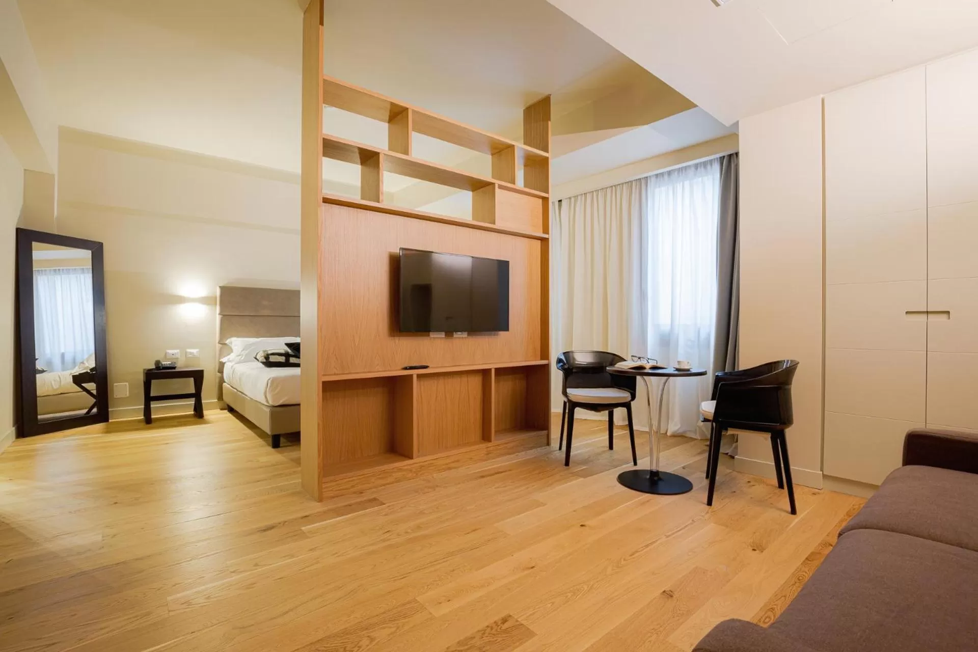 TV and multimedia in Hotel Politeama