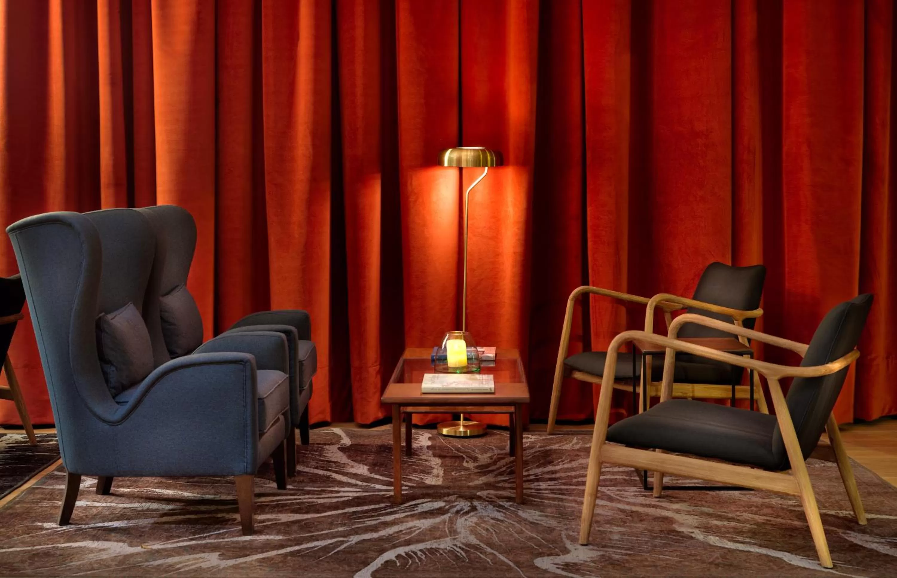 Lobby or reception in H10 Puerta de Alcalá 4 Sup