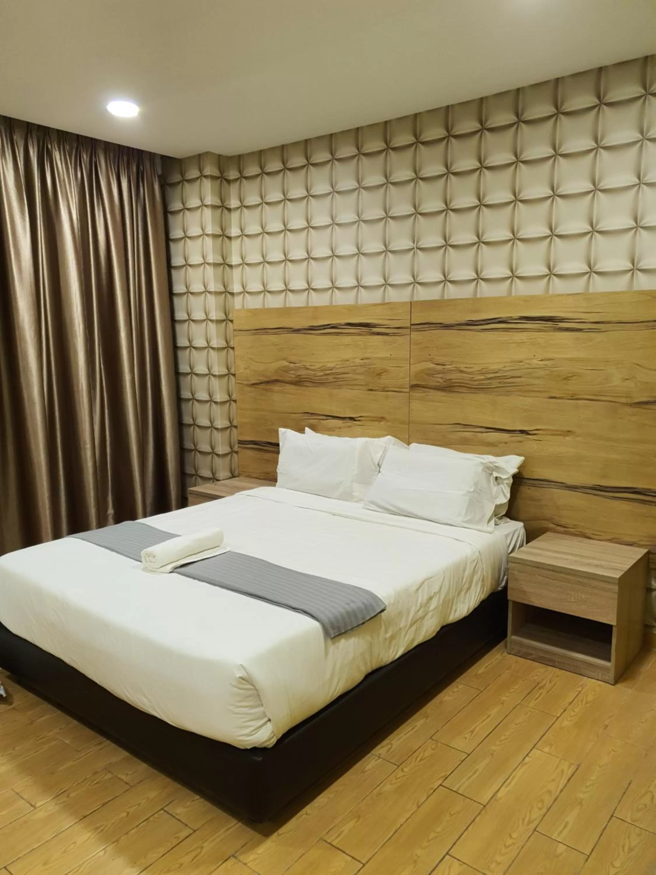 Bed in Bangi Perdana Hotel