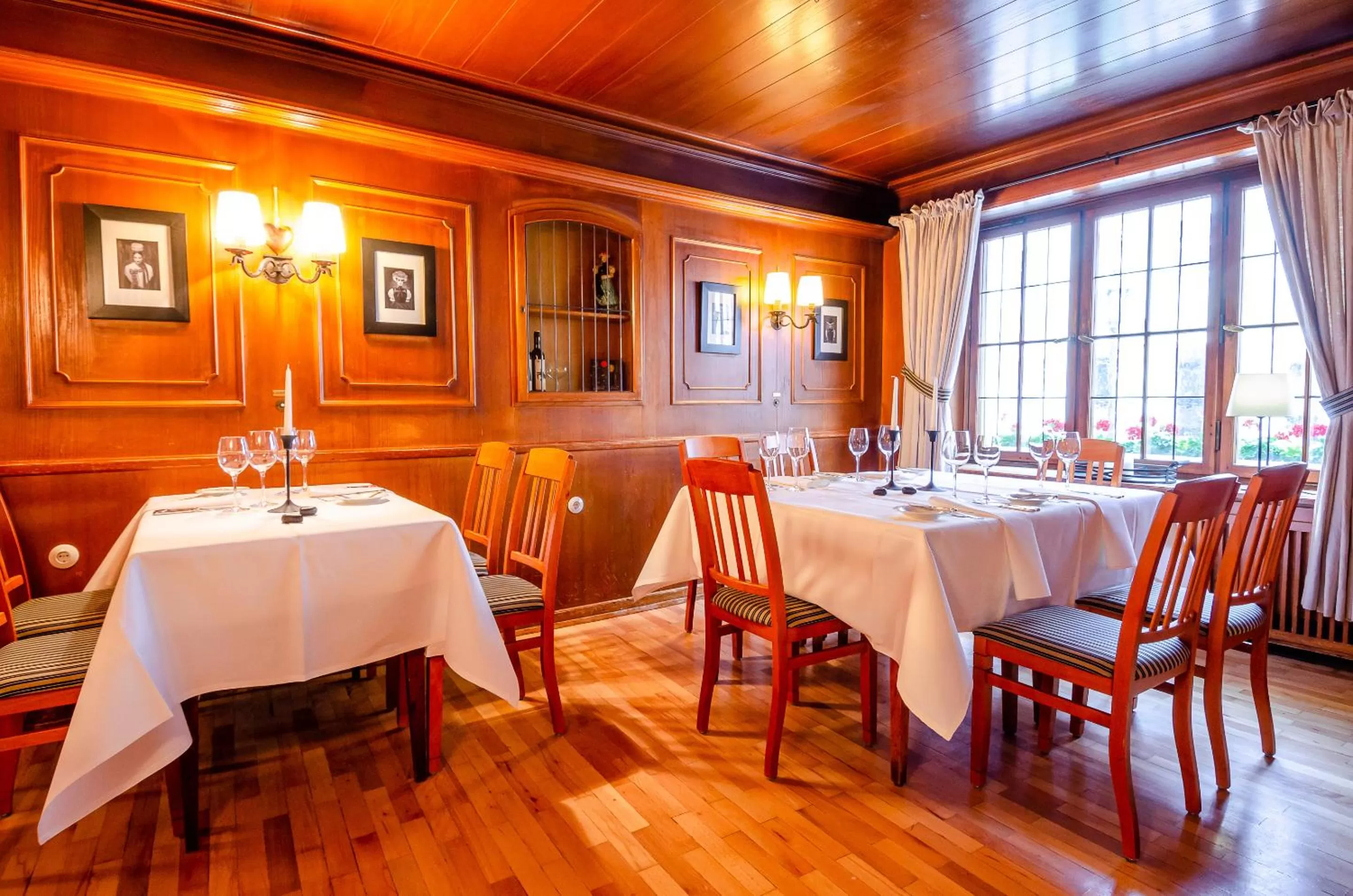 Restaurant/Places to Eat in Hotel Gasthof Hecht