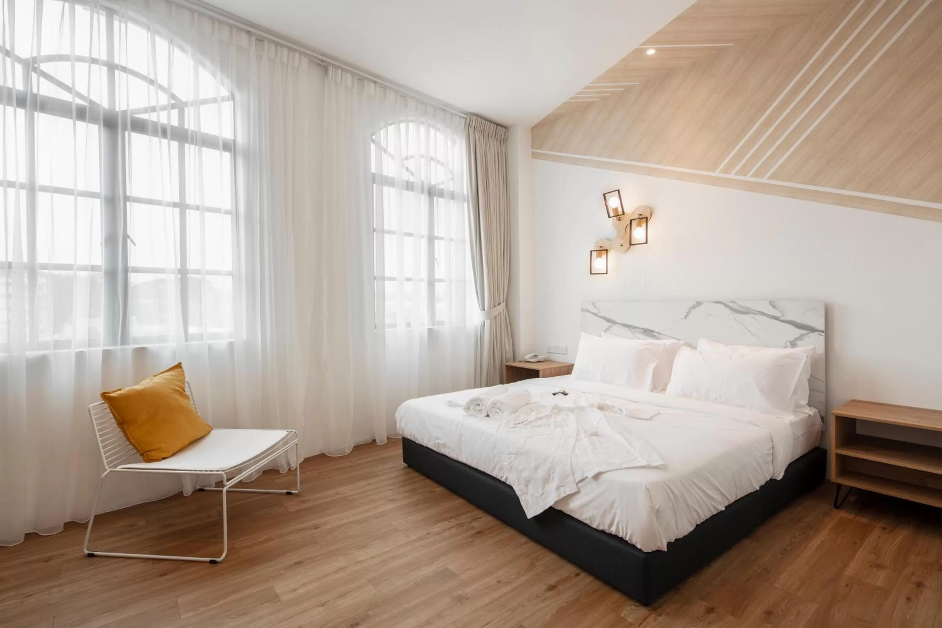 Bed in One Heritage Hotel