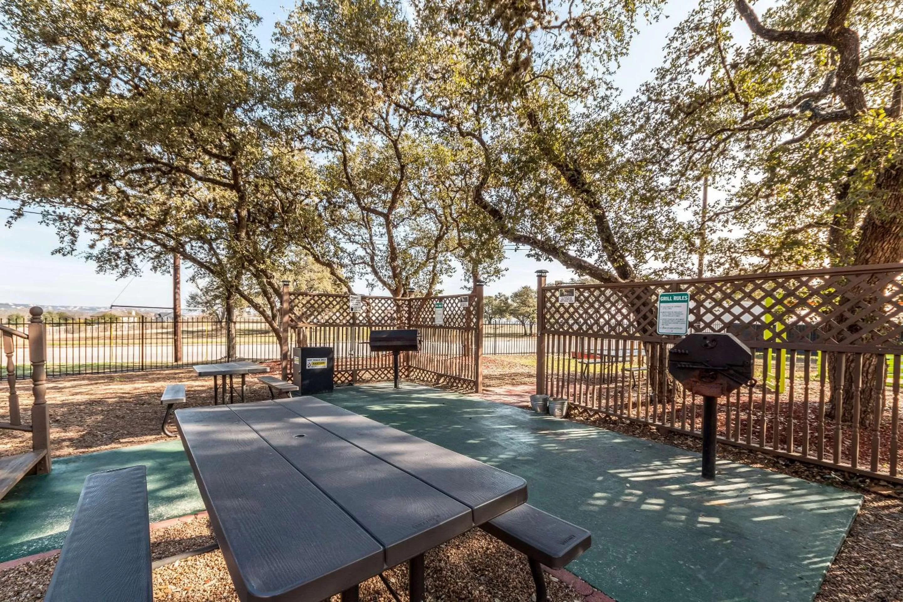 Other, Table Tennis in Quality Inn & Suites SeaWorld North