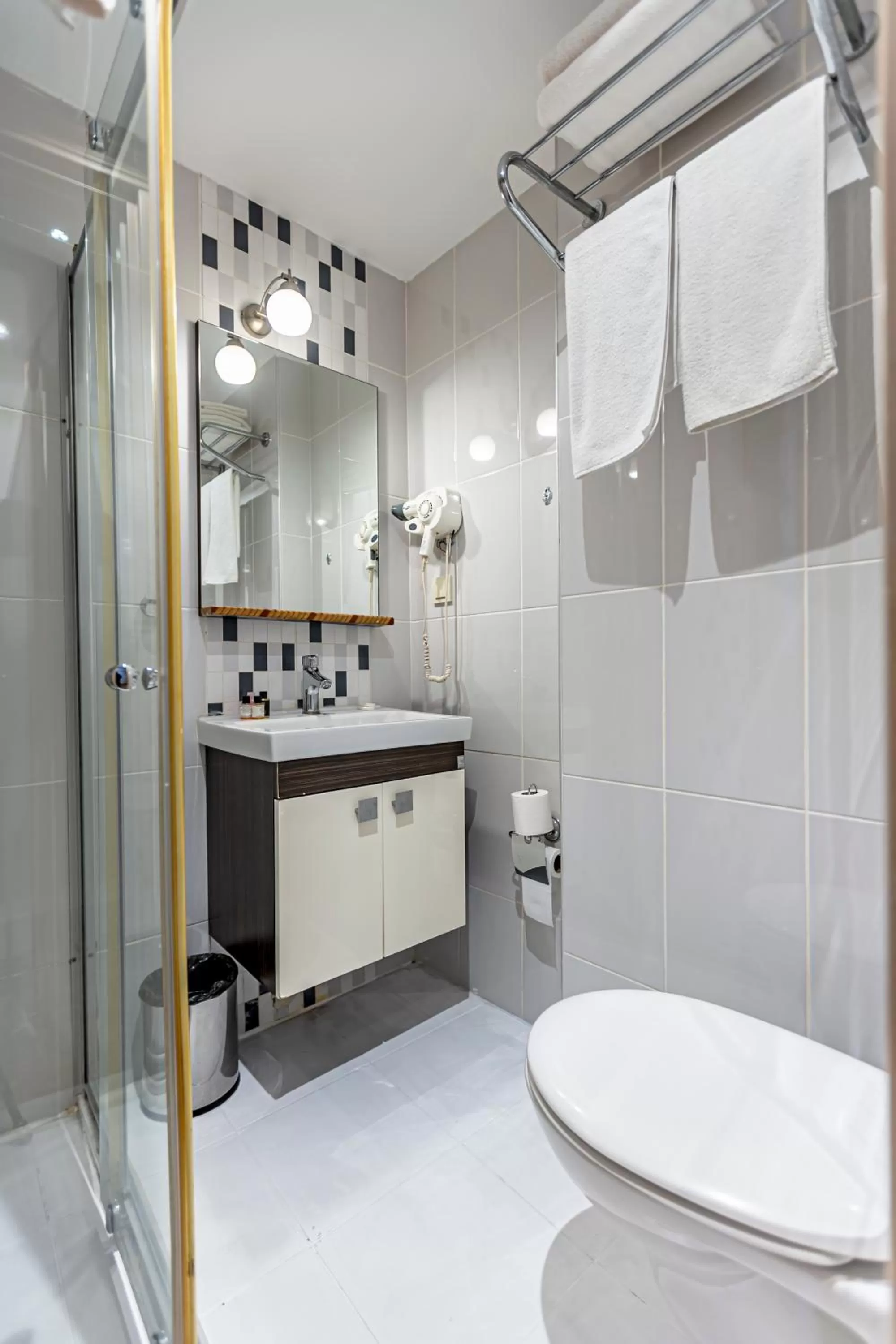 Toilet in Elasophia Hotel