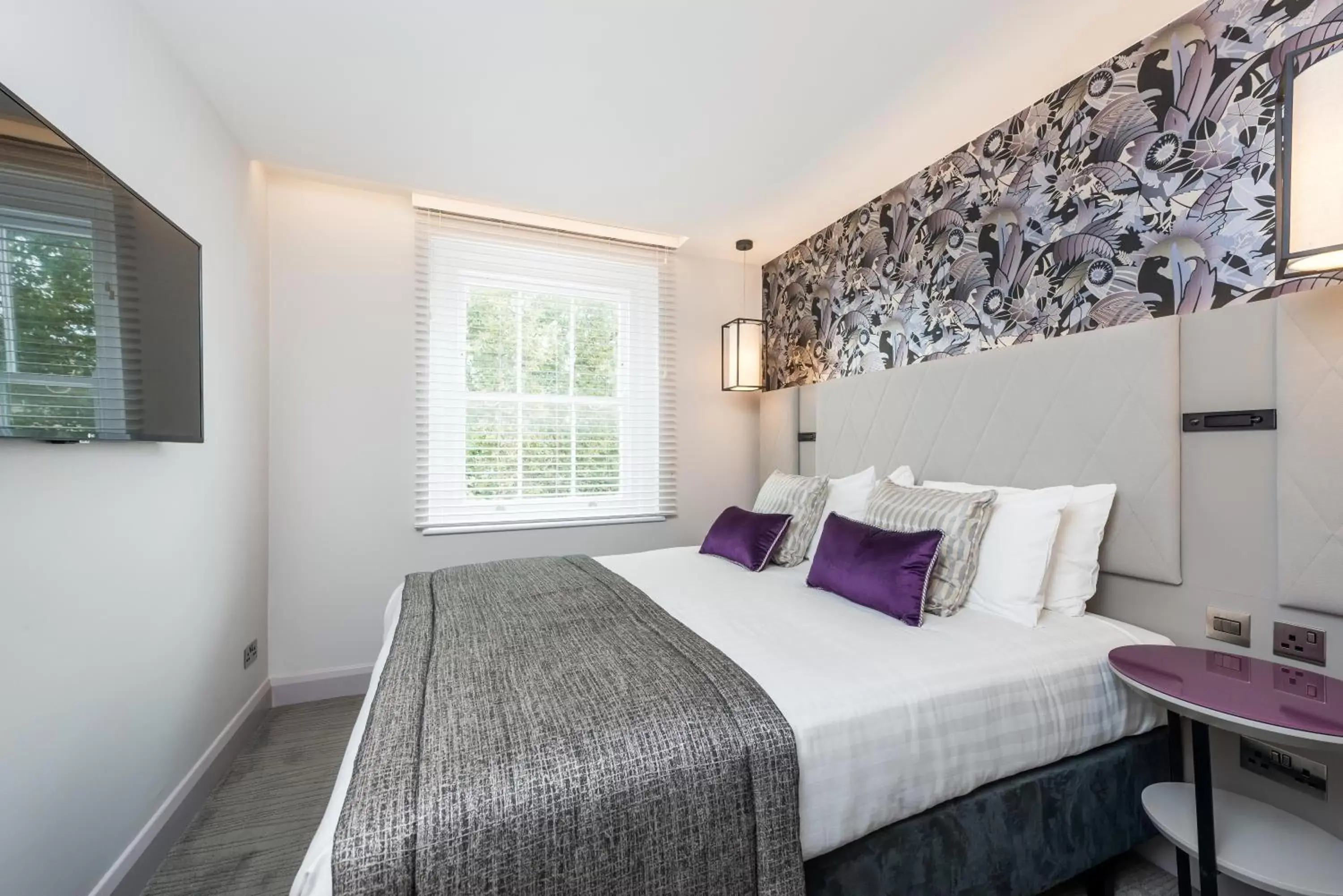 Standard King Room in Mercure London Hyde Park Hotel Standard King Room in Mercure London Hyde Park Hotel