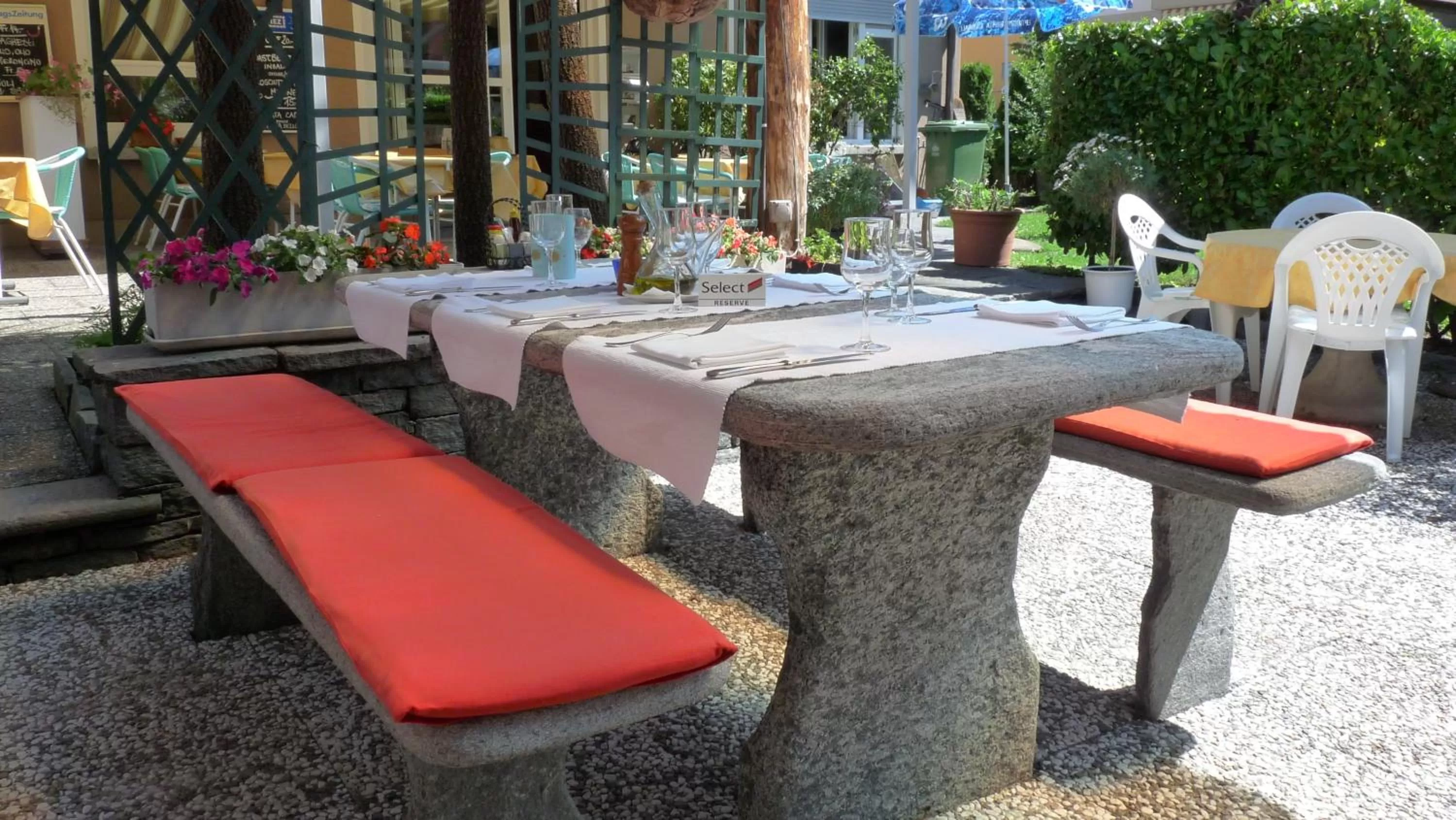 Garden in Osteria Ticino by Ketty & Tommy