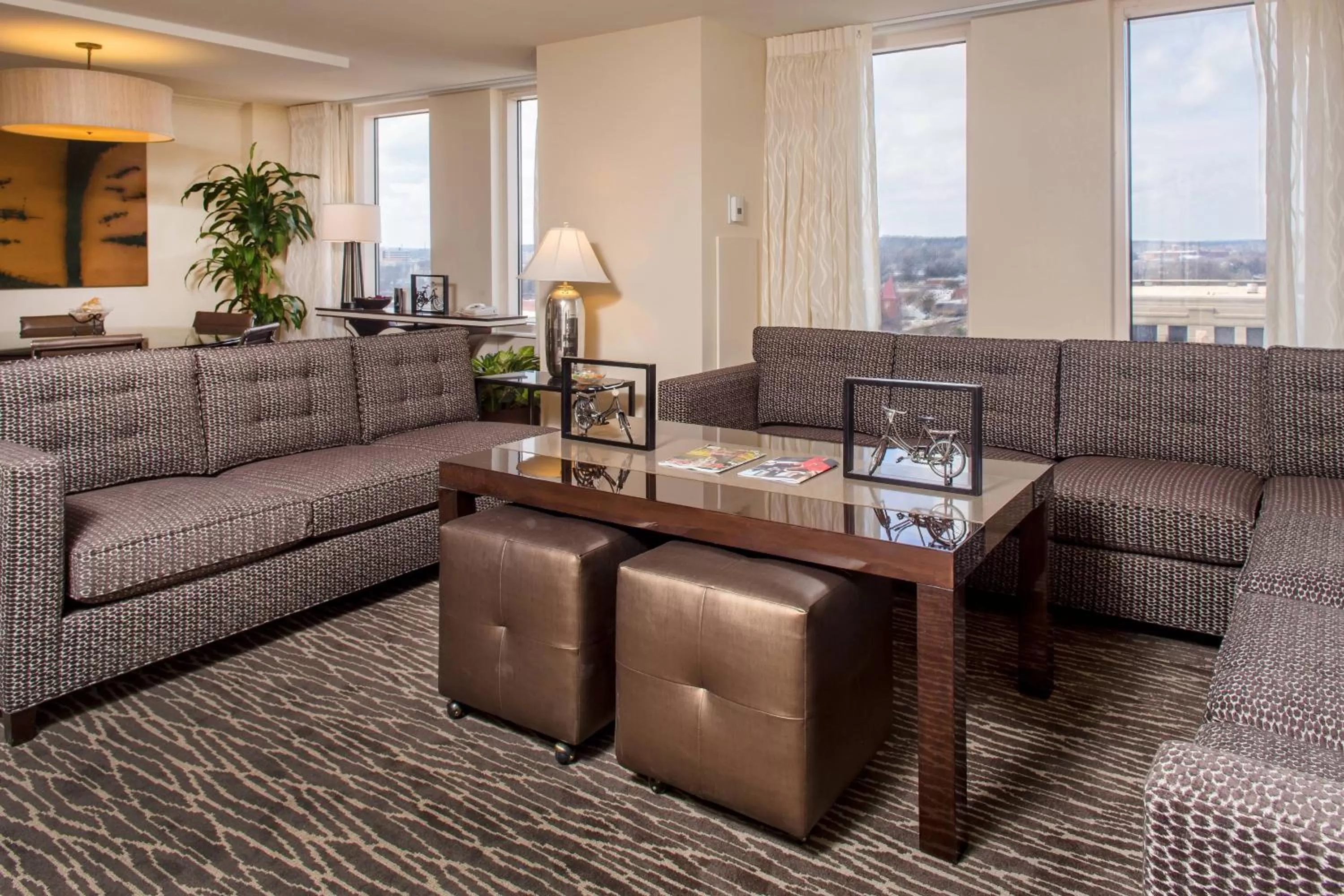 Photo of the whole room in Augusta Marriott at the Convention Center