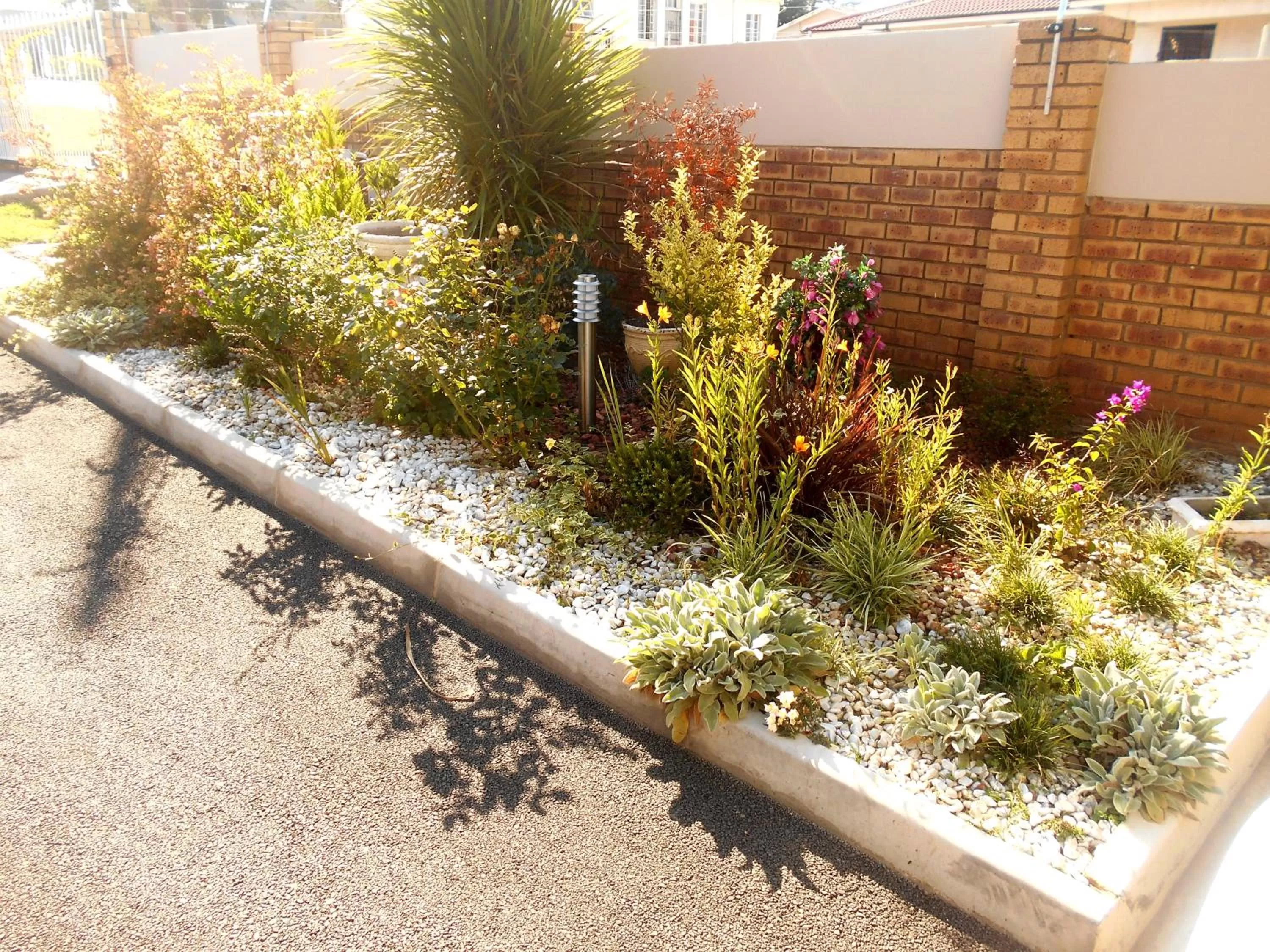 Garden in Majestic Guesthouse