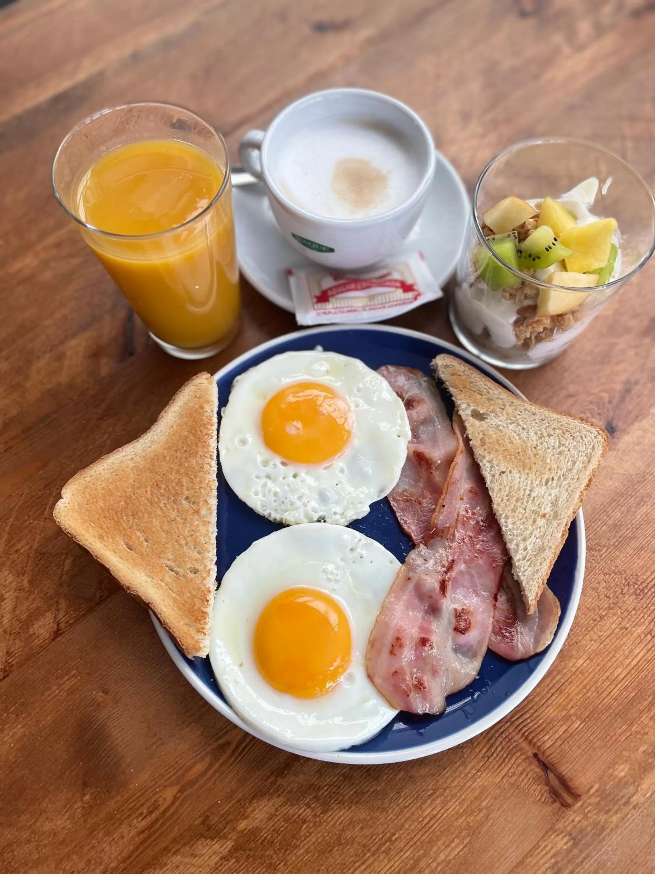 Breakfast in JOY Plaza de Armas
