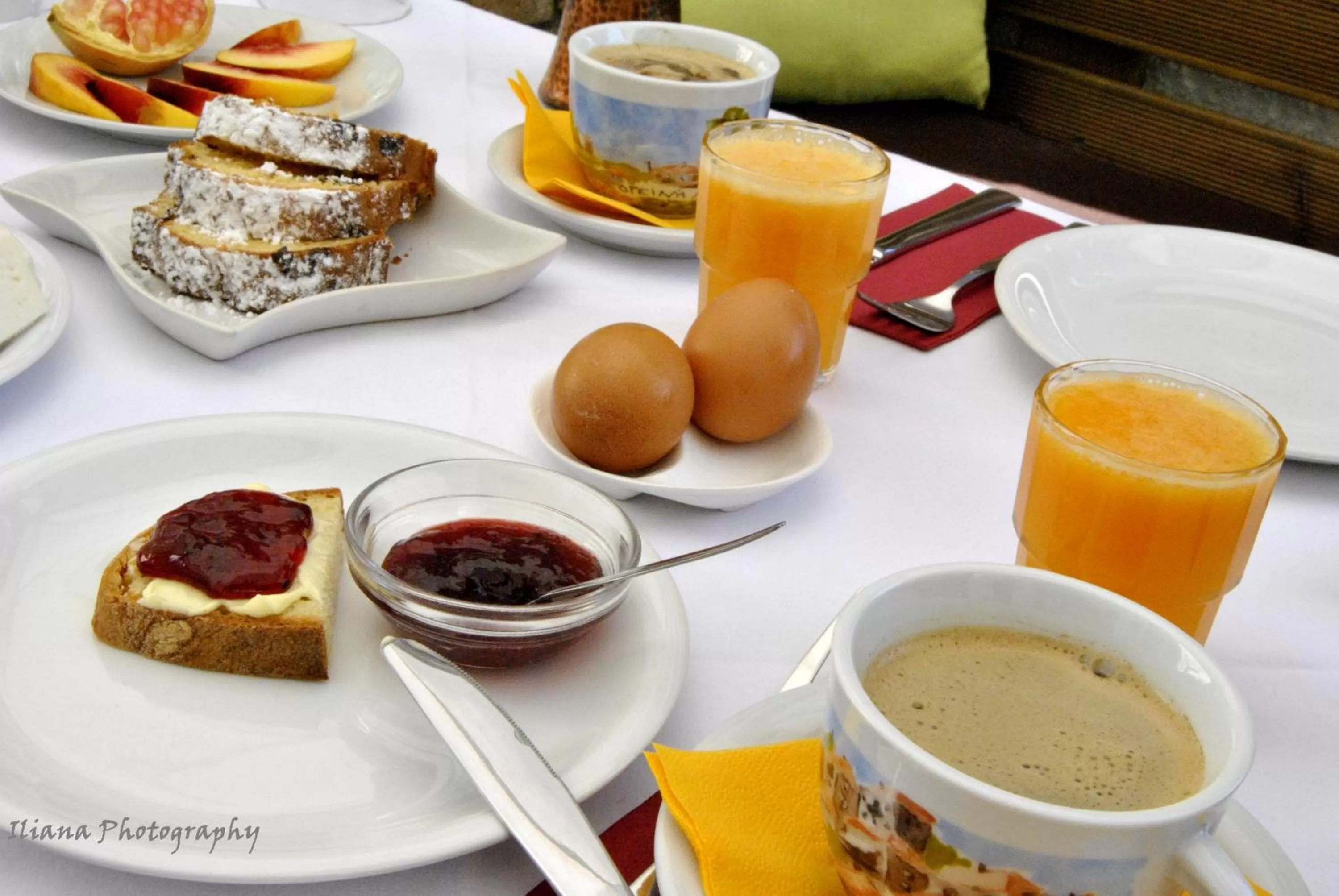 Food and drinks in Filoxenia Studios