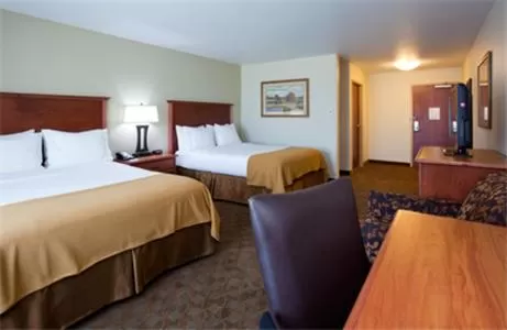 Holiday Inn Express & Suites - Mason City by IHG