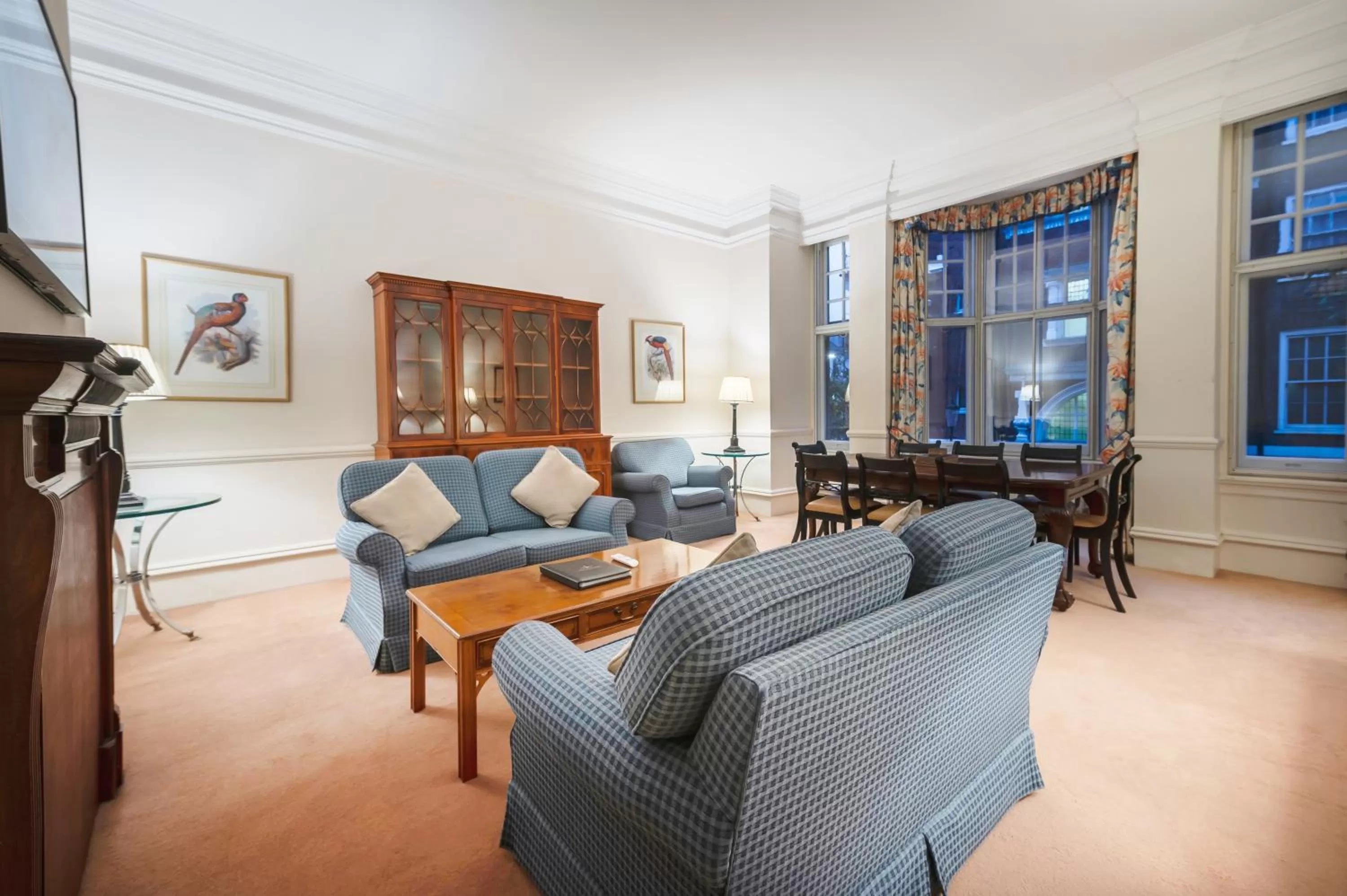 Seating area in No1 The Mansions By Mansley