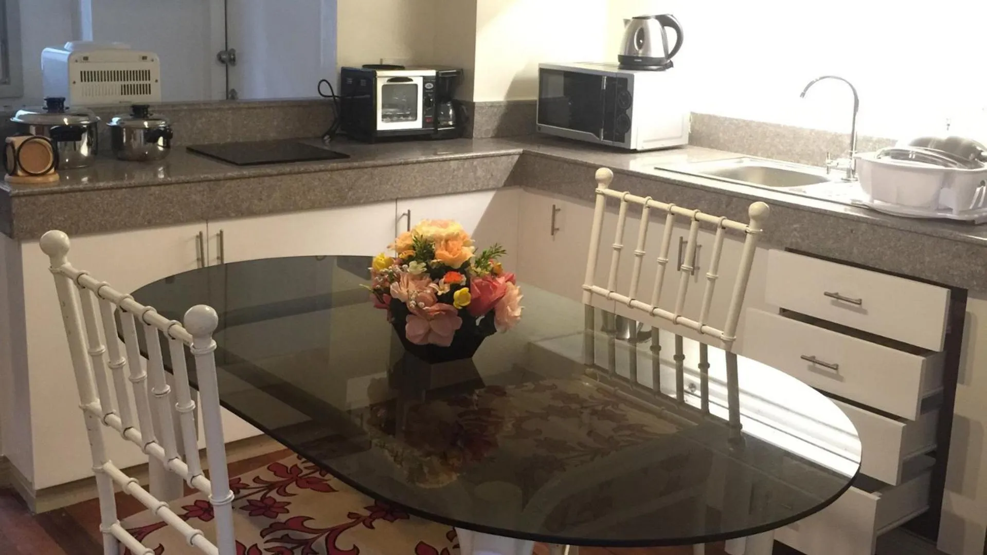 Dining area in 1775 Adriatico Suites