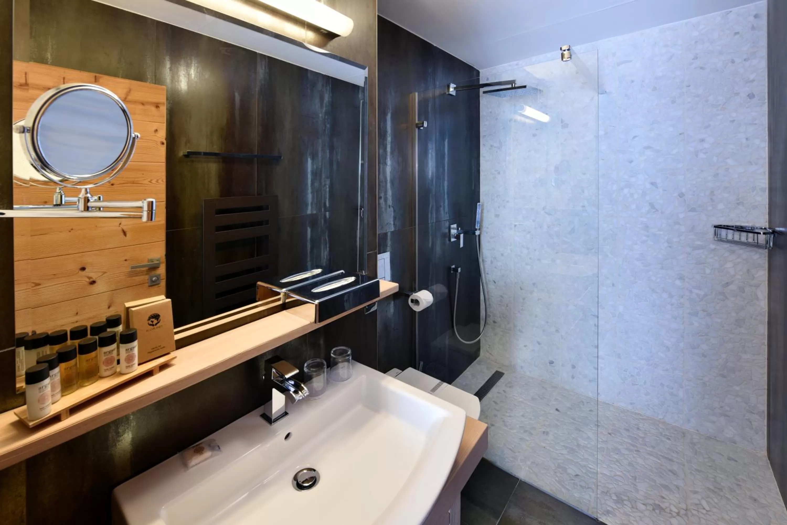 Bathroom in APLEND Hotel Kukučka