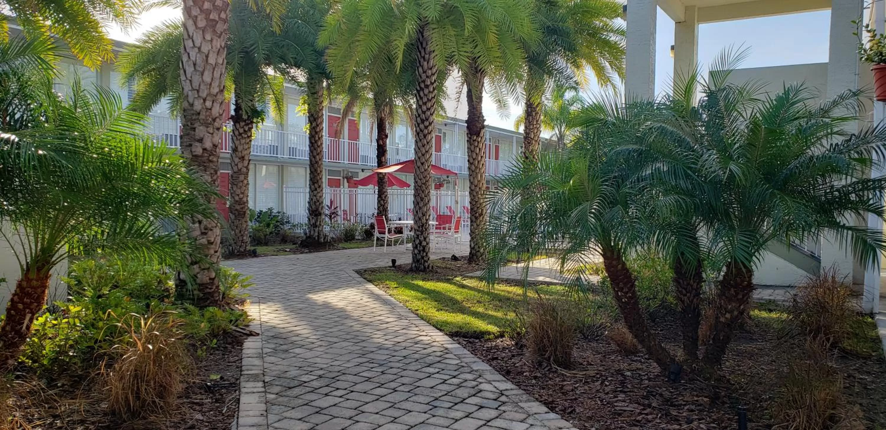 Garden in Melbourne All Suites Inn near I95