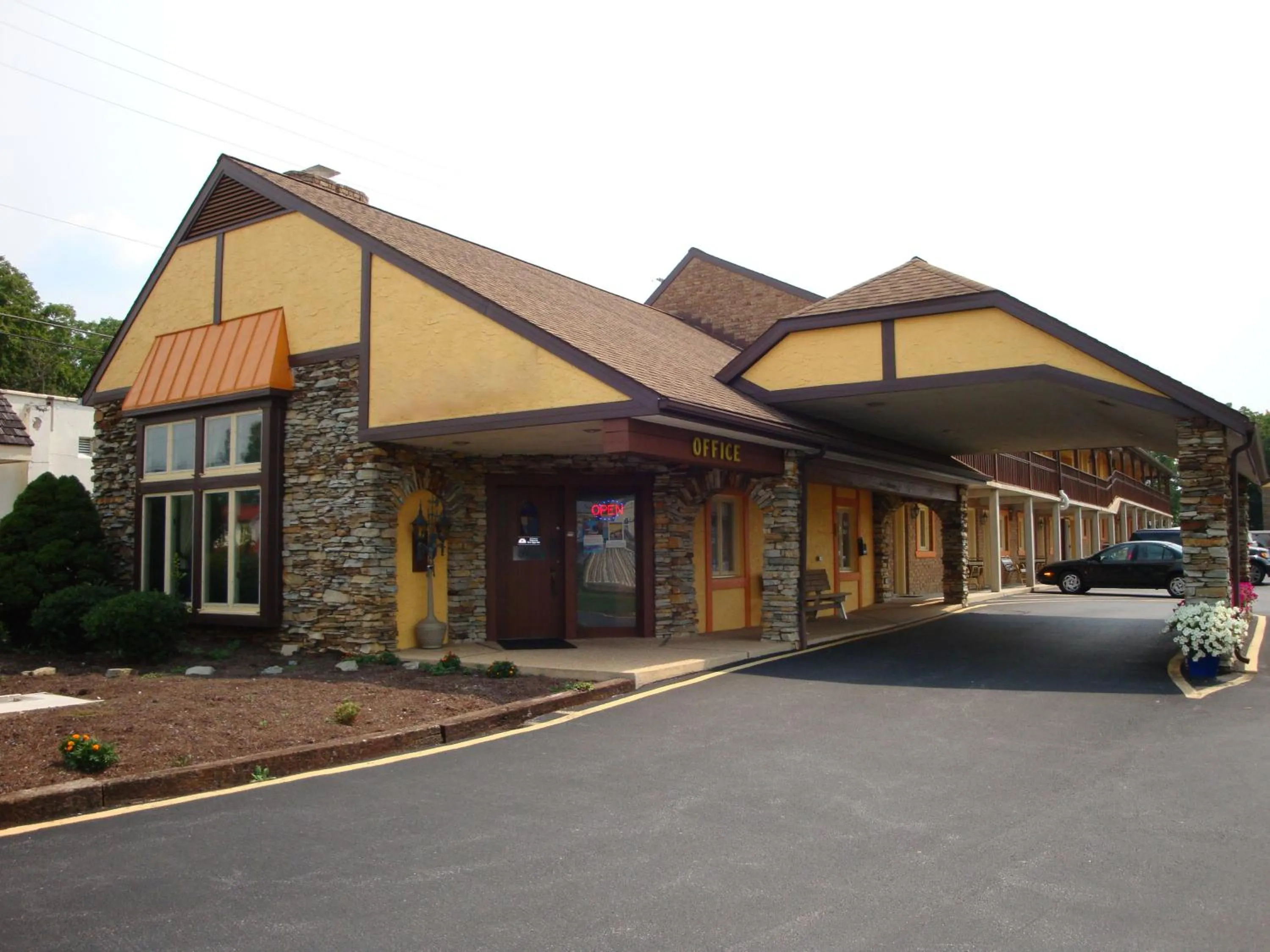 Facade/entrance in Soudersburg Inn & Suites Lancaster