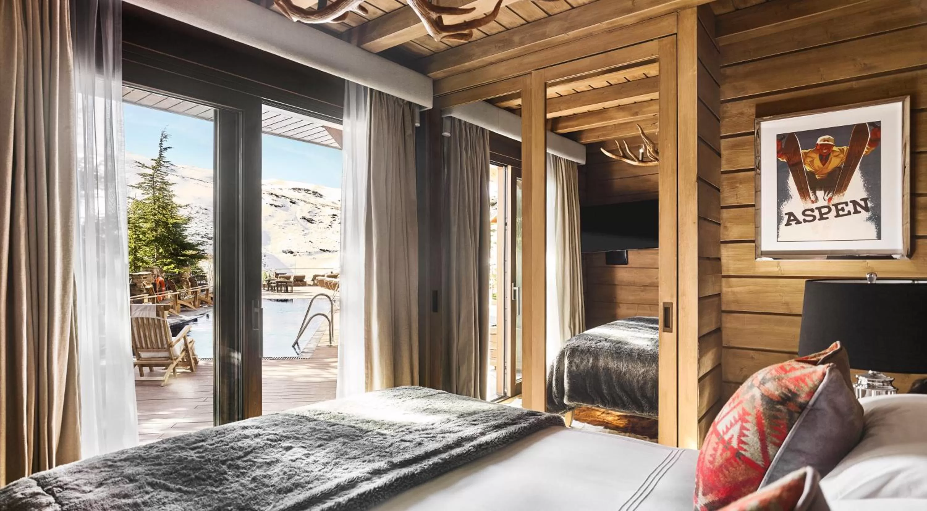 Bed in El Lodge, Ski & Spa