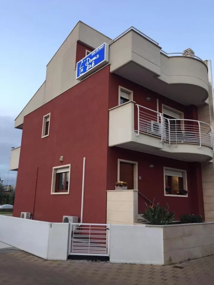 Property Building in Domus B&B