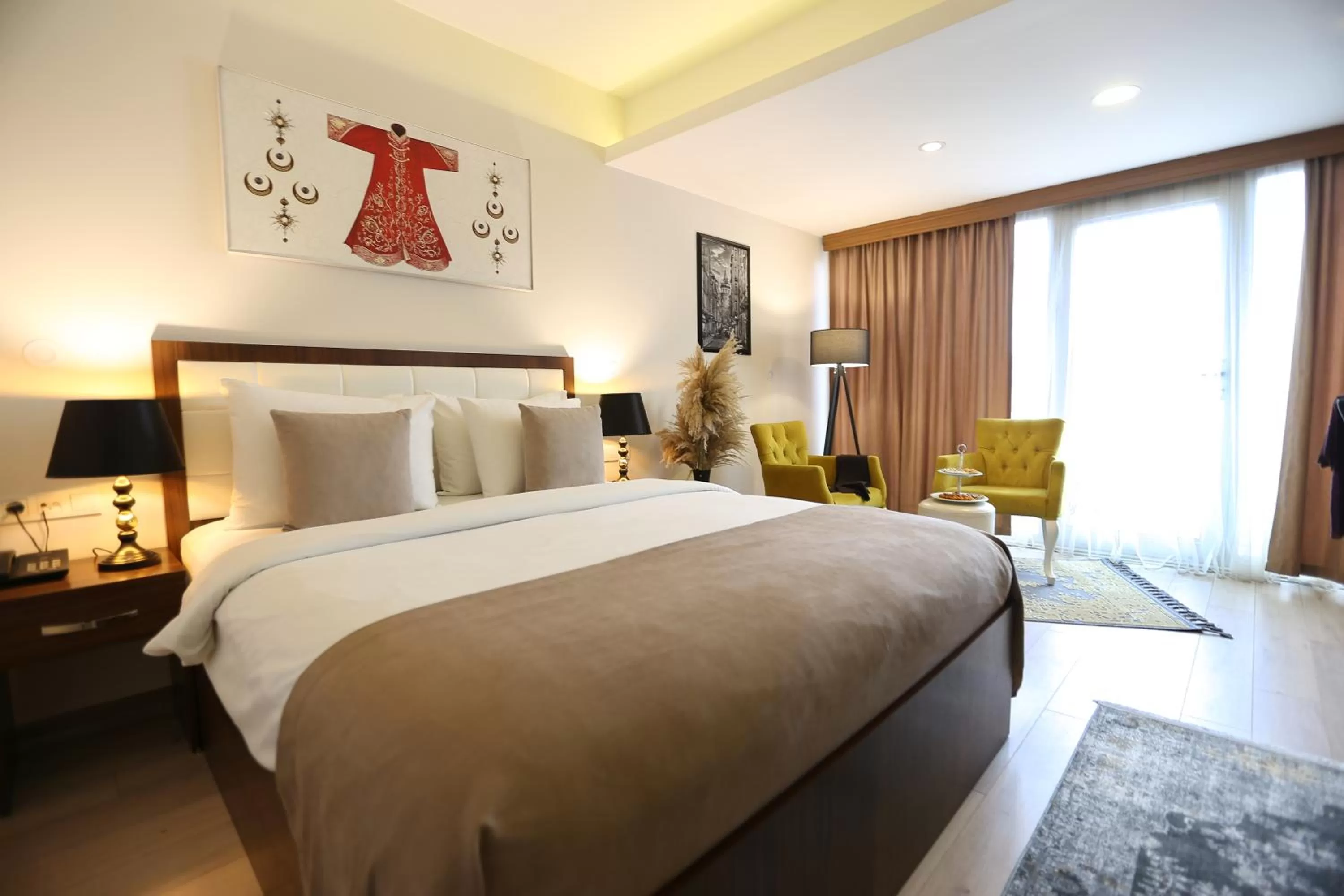Property building, Bed in Cebeci Grand Hotel