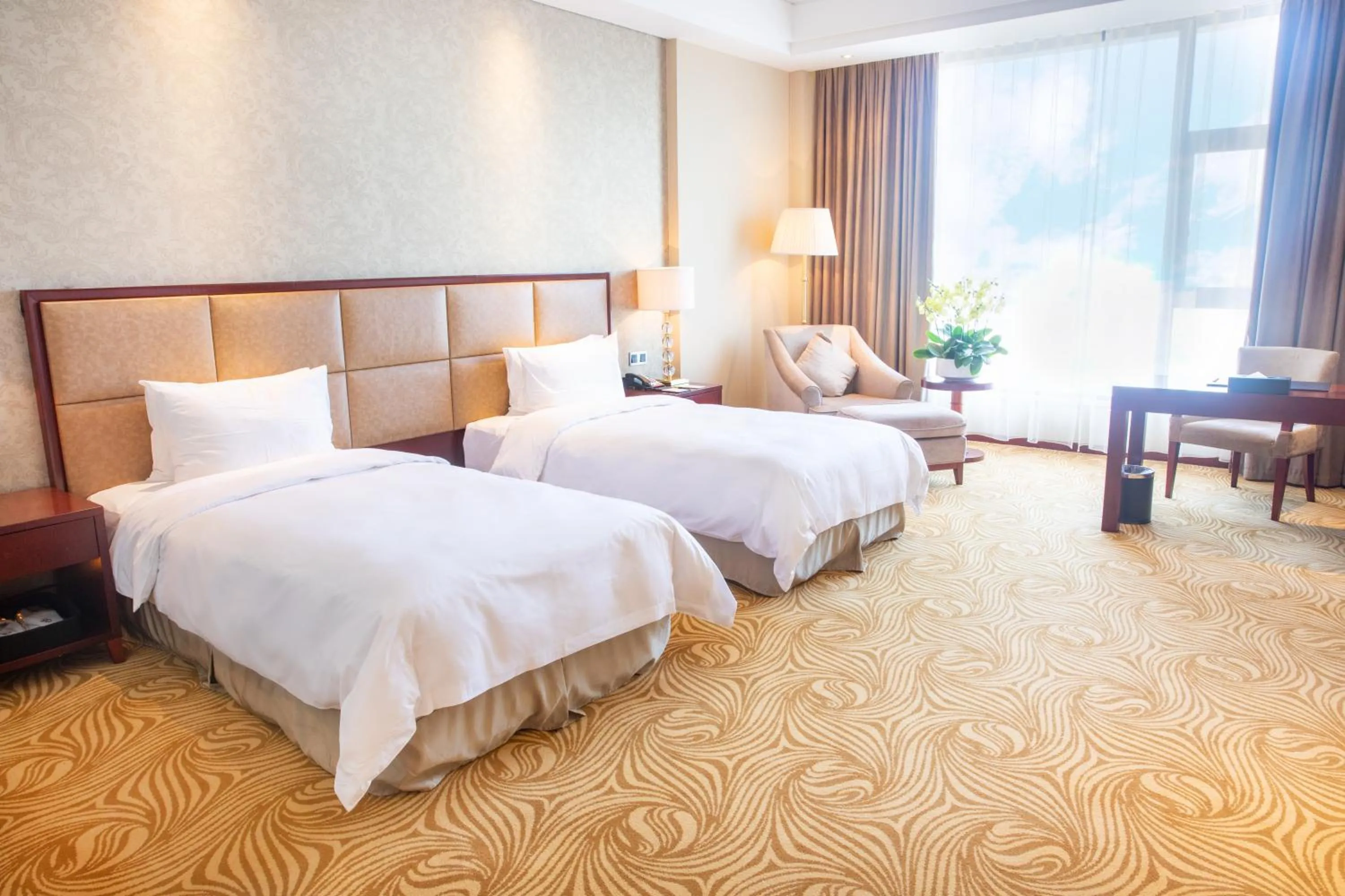 Bed in Holiday Inn Foshan Nanhai Central by IHG