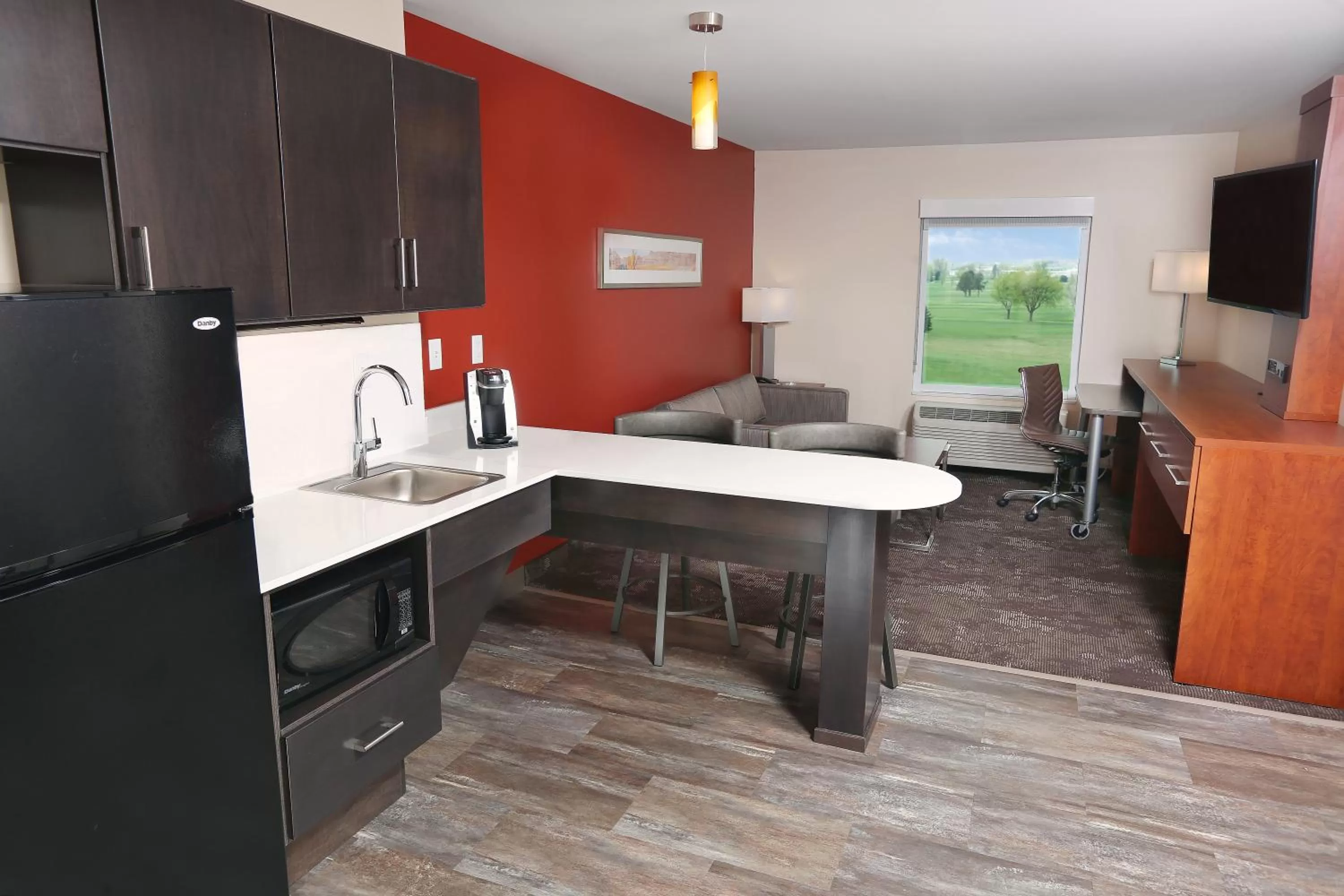 Photo of the whole room in Holiday Inn & Suites Sioux Falls - Airport by IHG