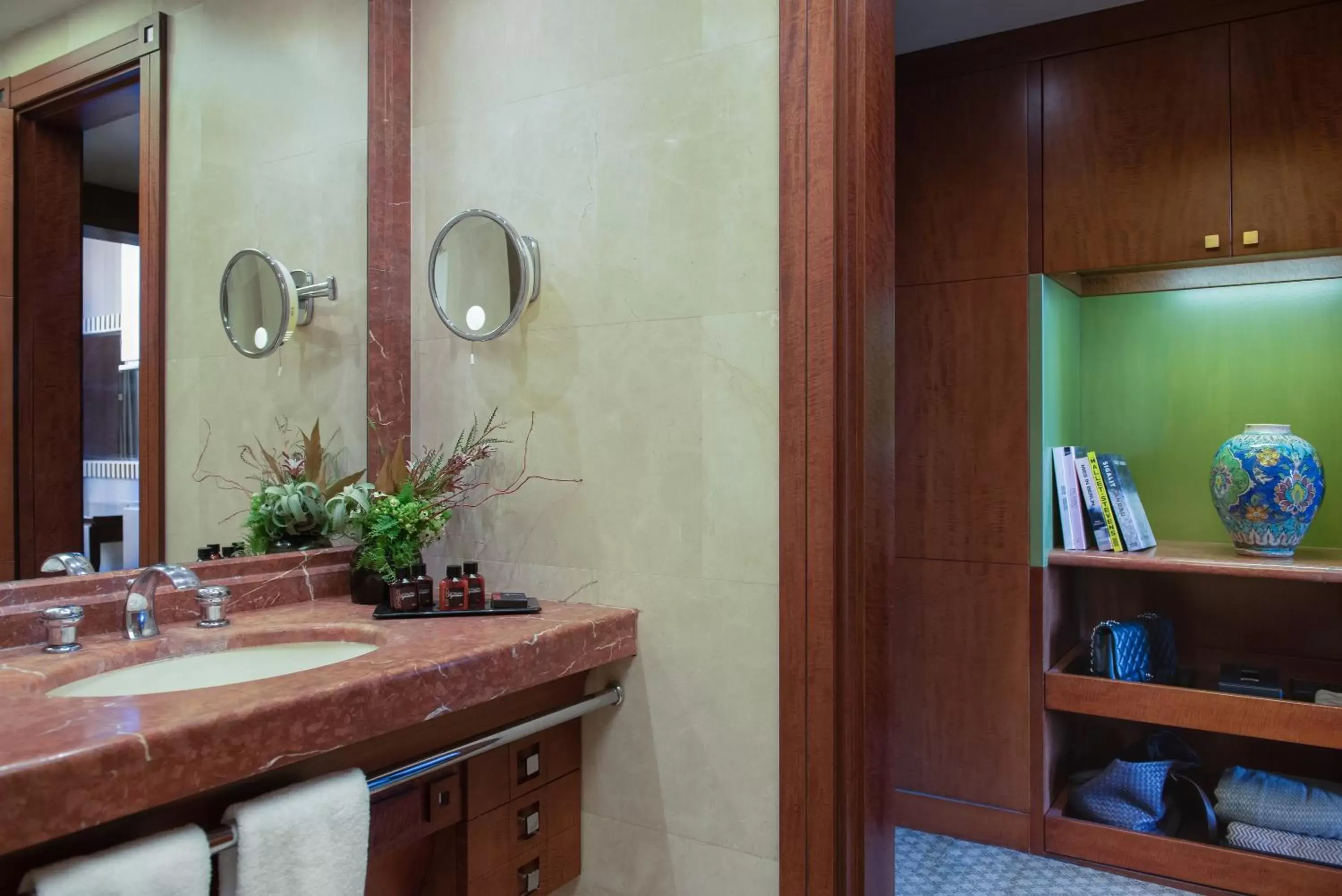 Deluxe Double or Twin Room - single occupancy in King David Hotel Jerusalem Deluxe Double or Twin Room - single occupancy in King David Hotel Jerusalem