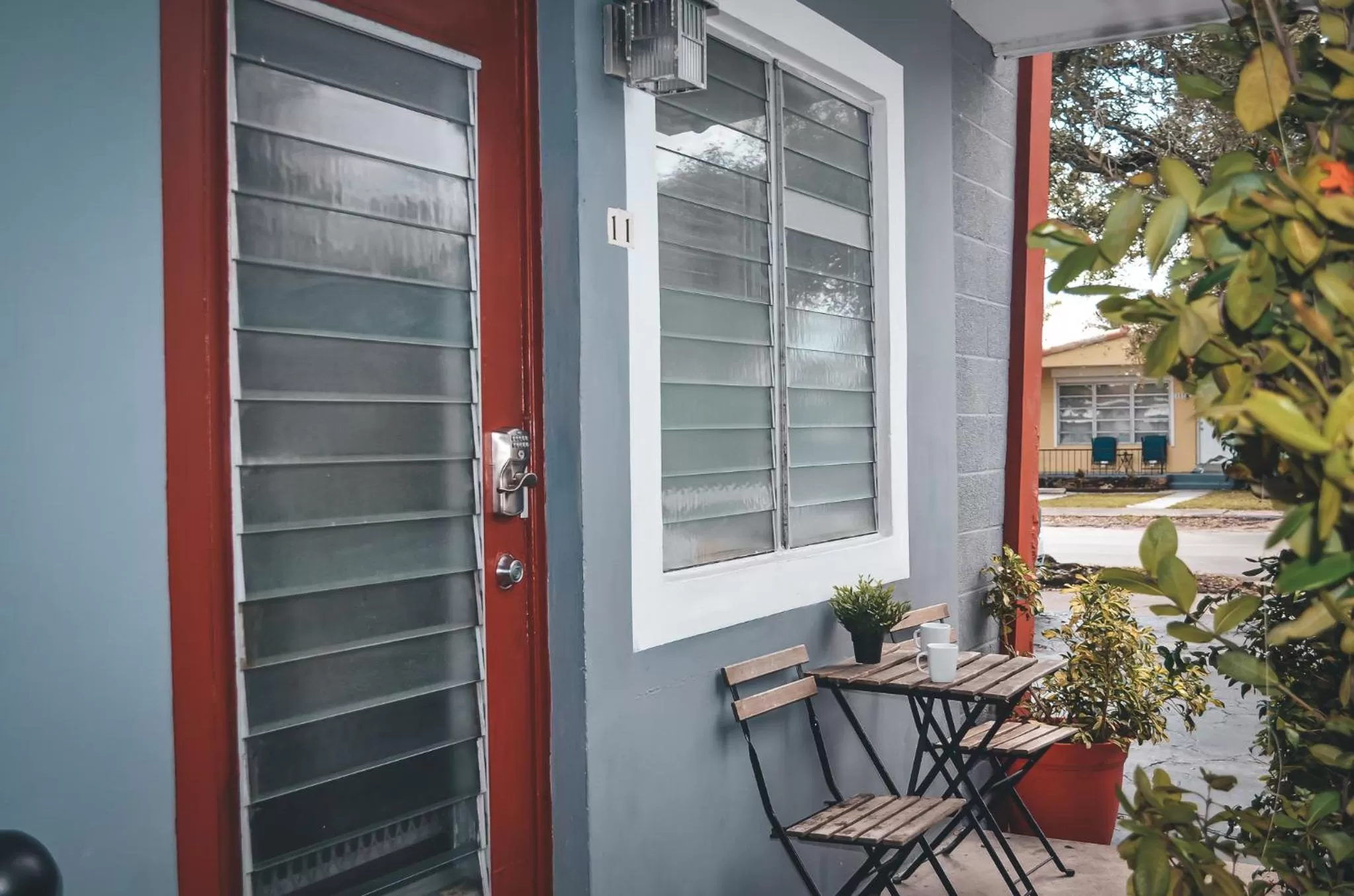 Facade/entrance in Hollywood Light Haven Lodge