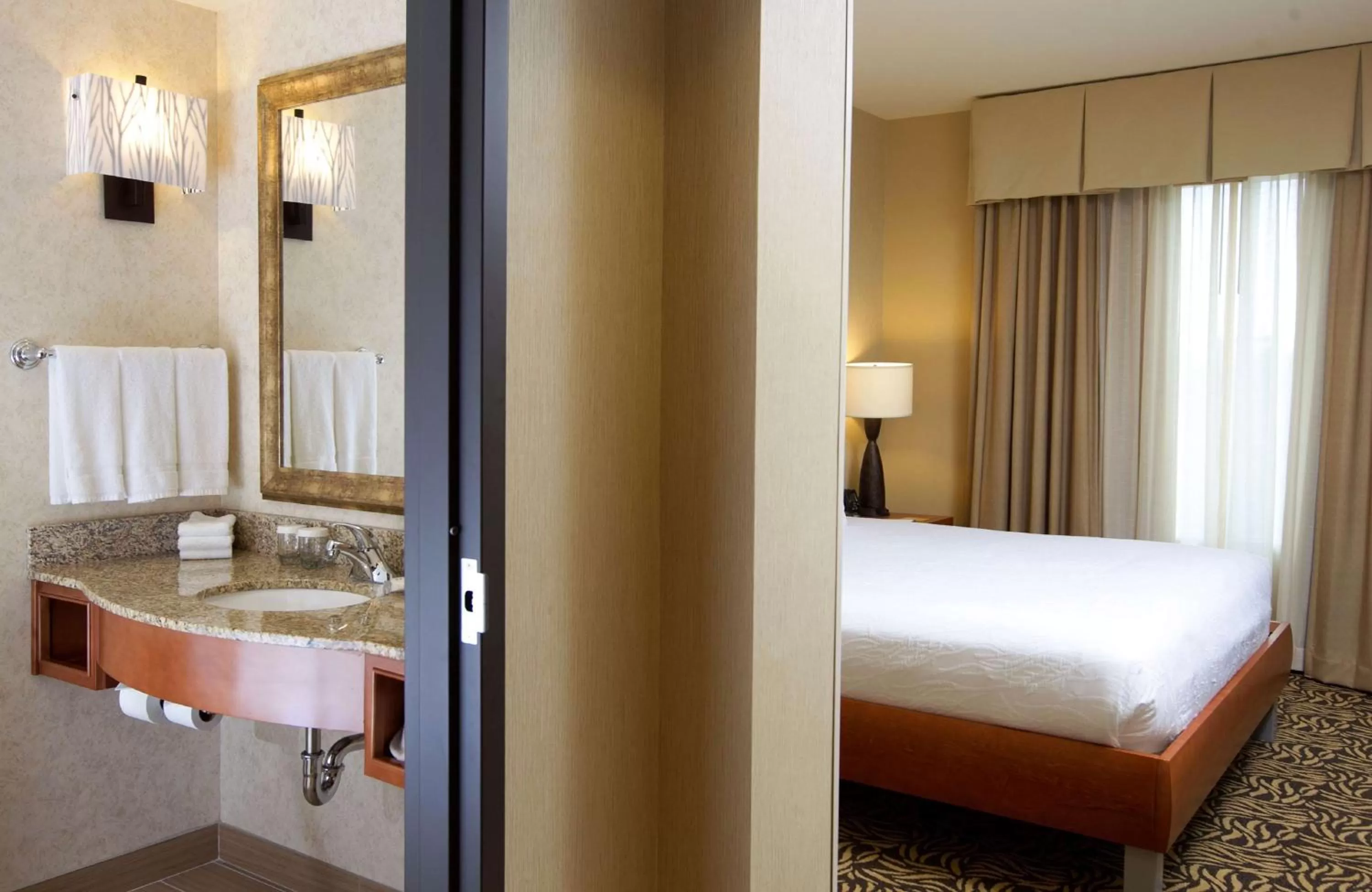 Bathroom, Bed in Hilton Garden Inn Cedar Falls Conference Center