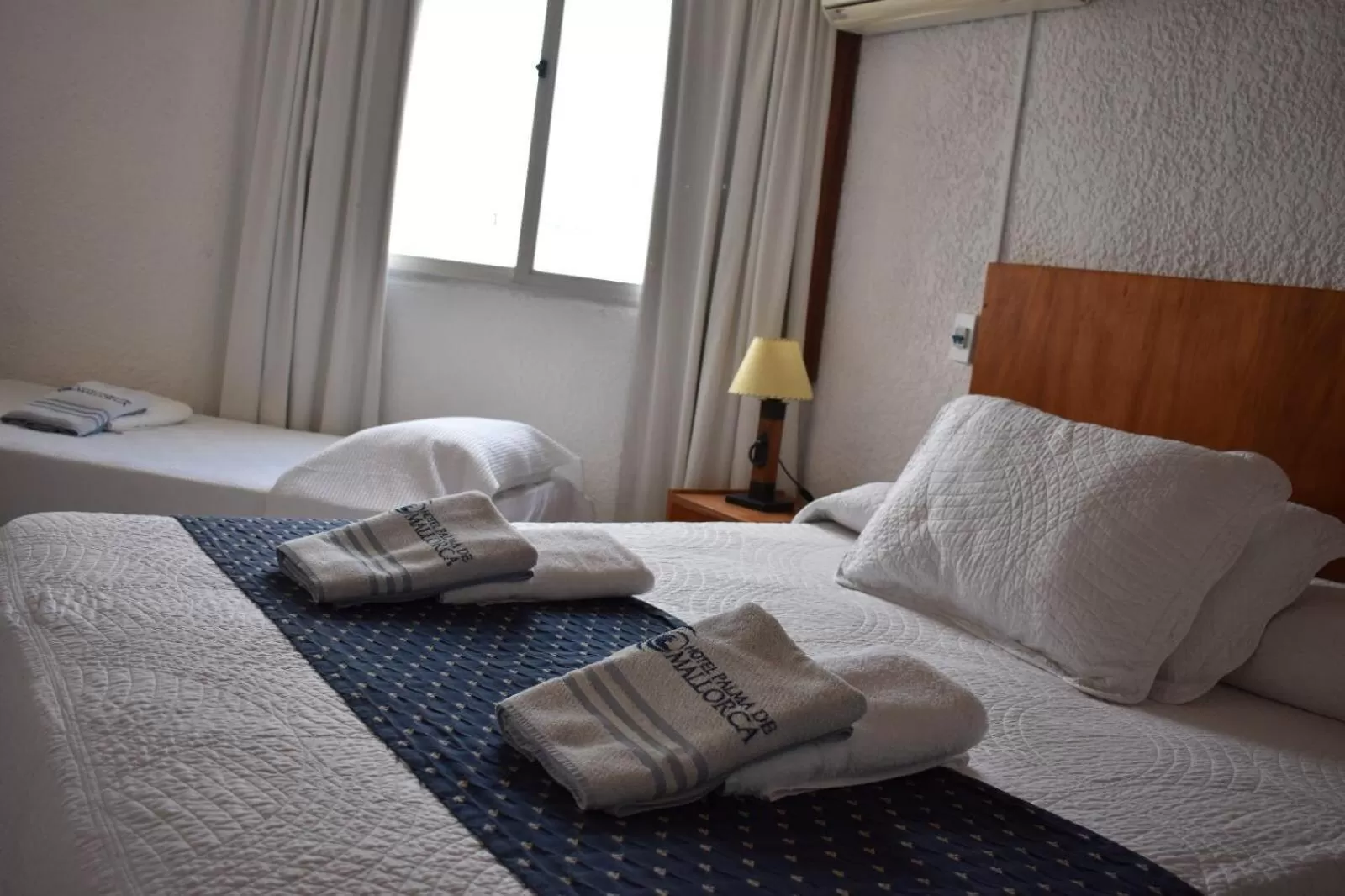 Photo of the whole room, Bed in Hotel Palma de Mallorca