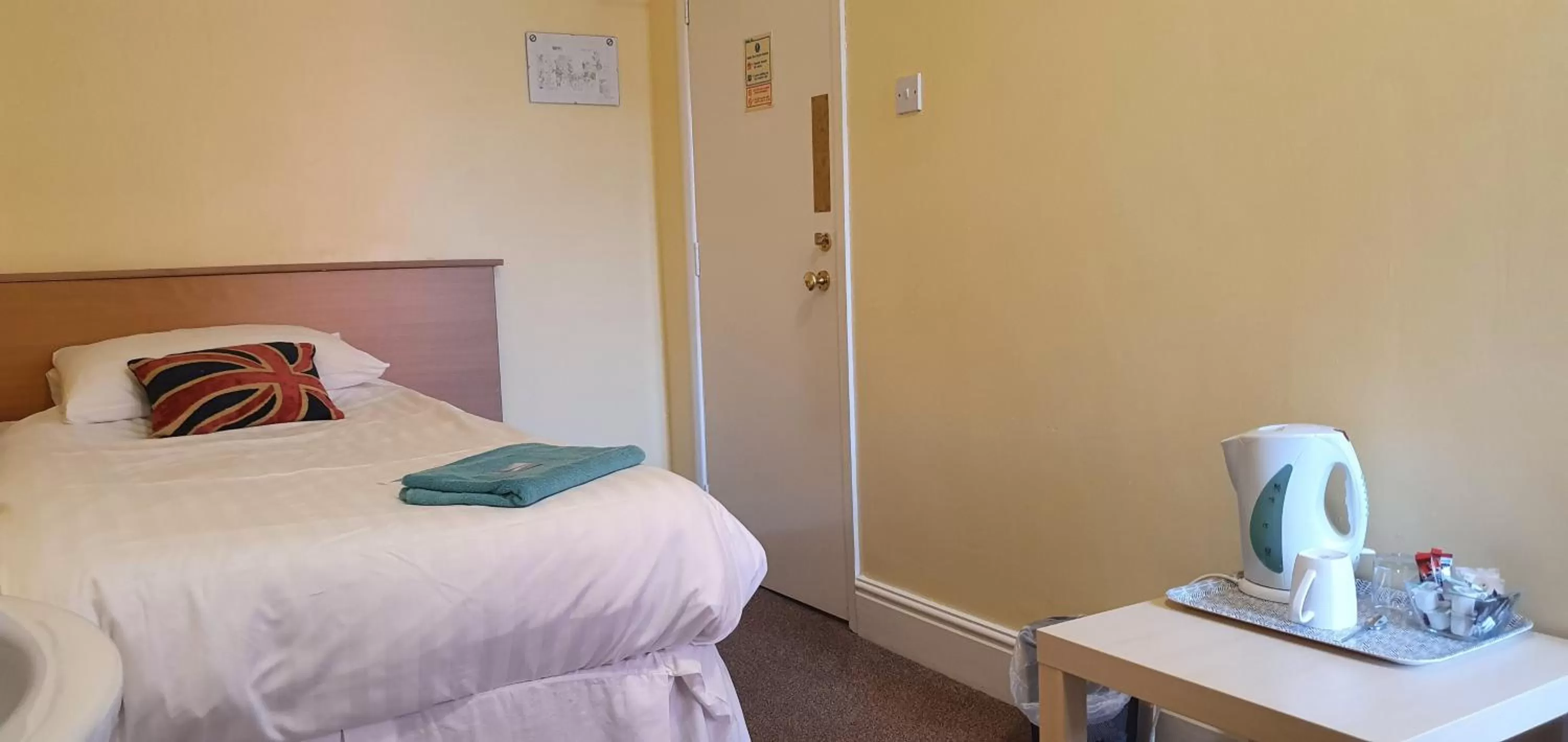 Bed in The Beacon Hotel