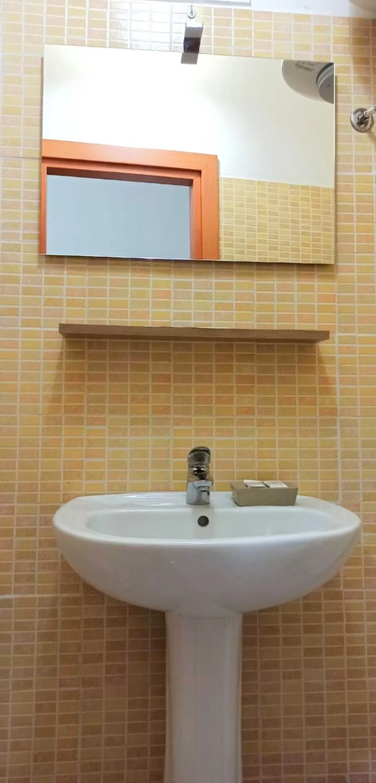 Shower, Bathroom in B&B ONE