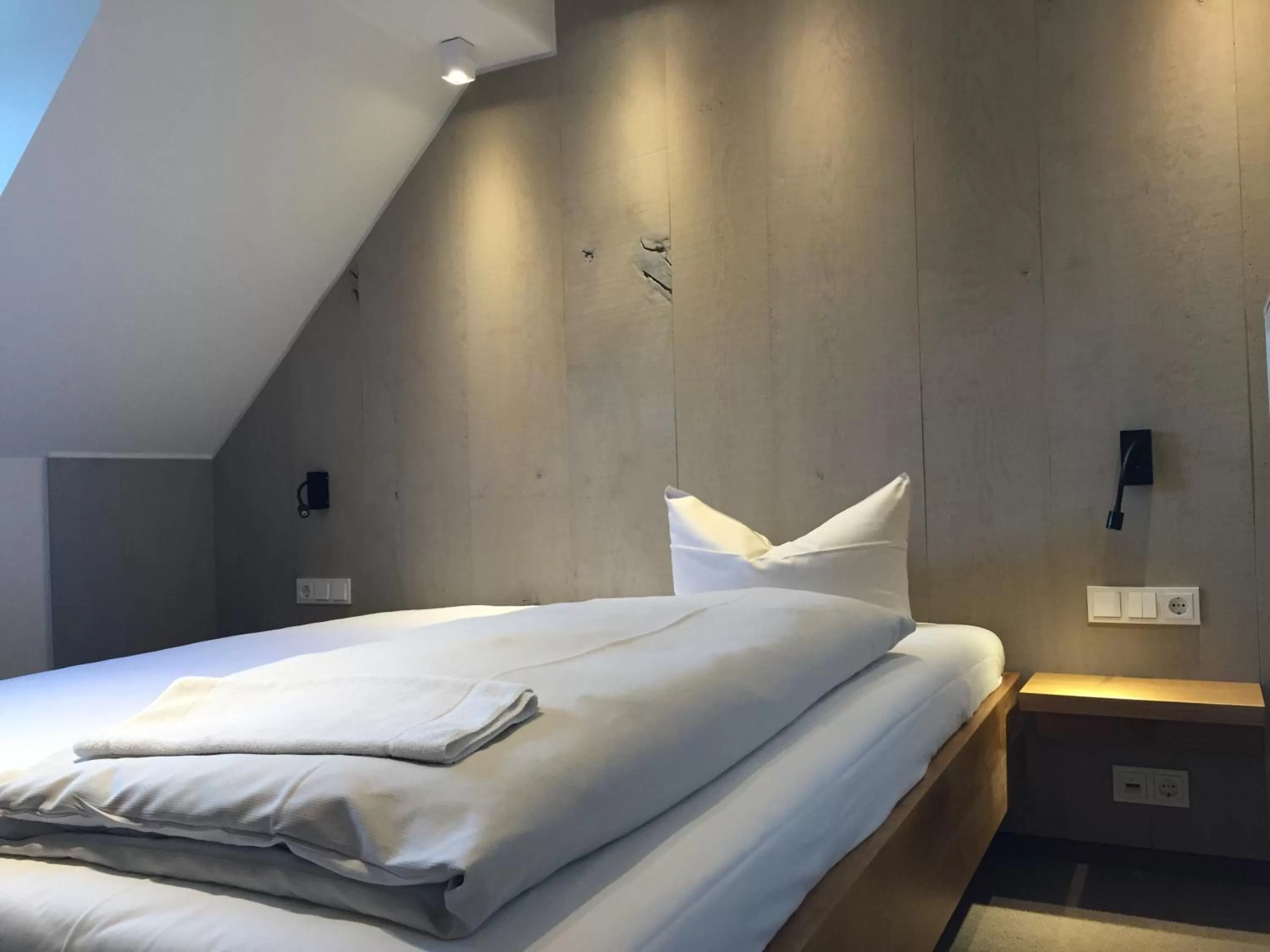 Bedroom, Bed in Landhotel Gasthof Willecke