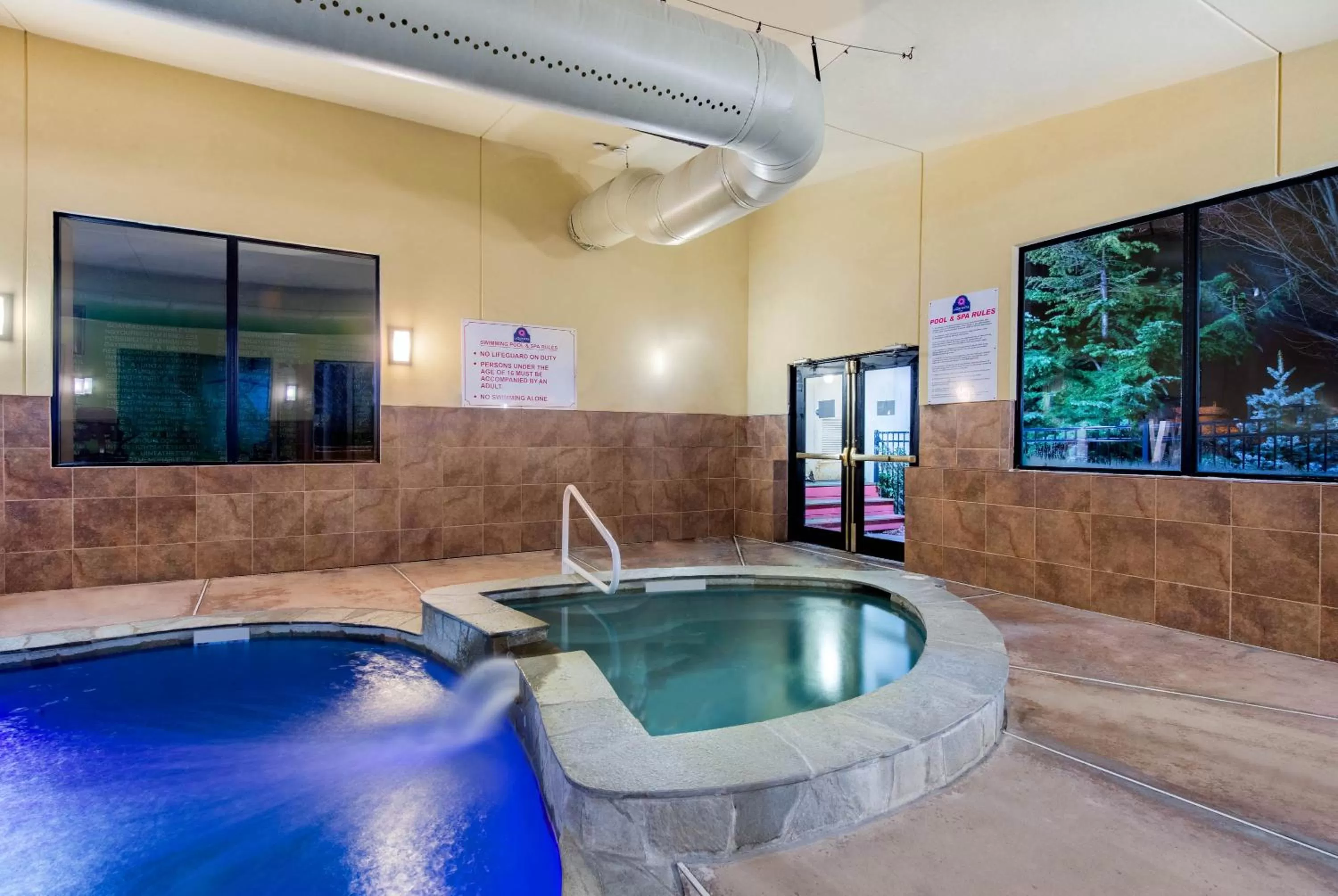 Hot Tub in La Quinta Inn by Wyndham West Long Branch NJ Shore Area