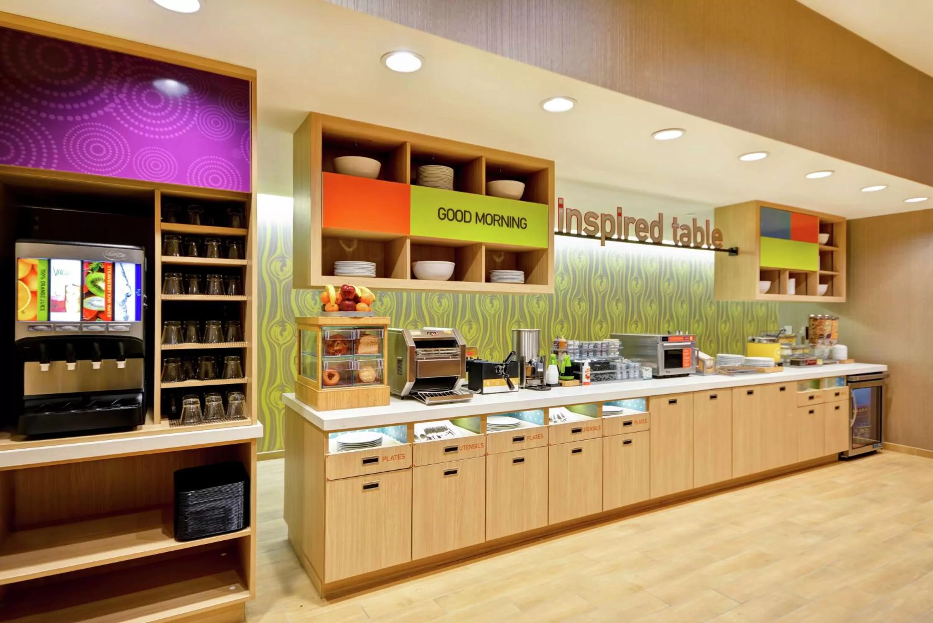 Coffee/tea facilities in Home2 Suites At The Galleria