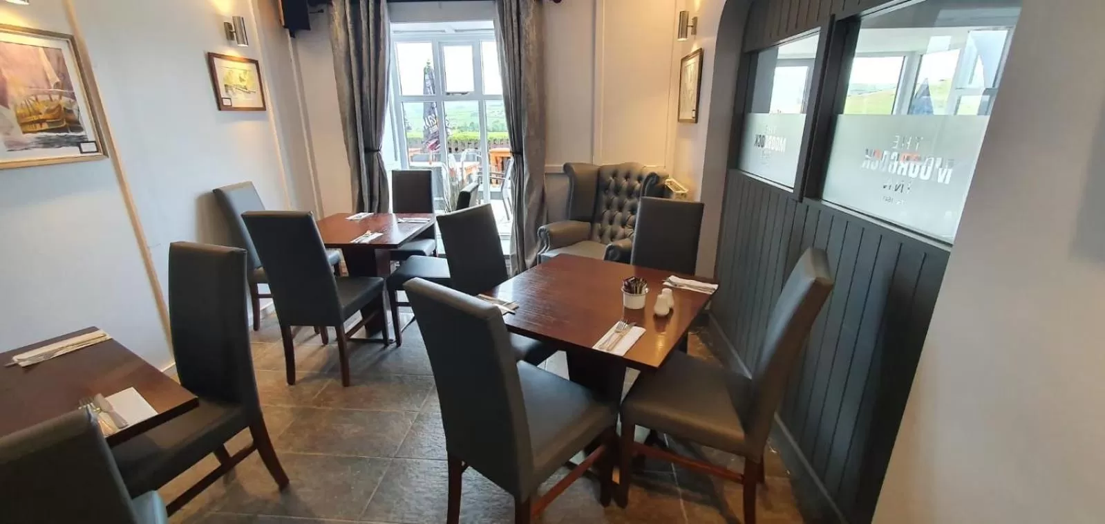 Restaurant/places to eat in The Moorcock Inn