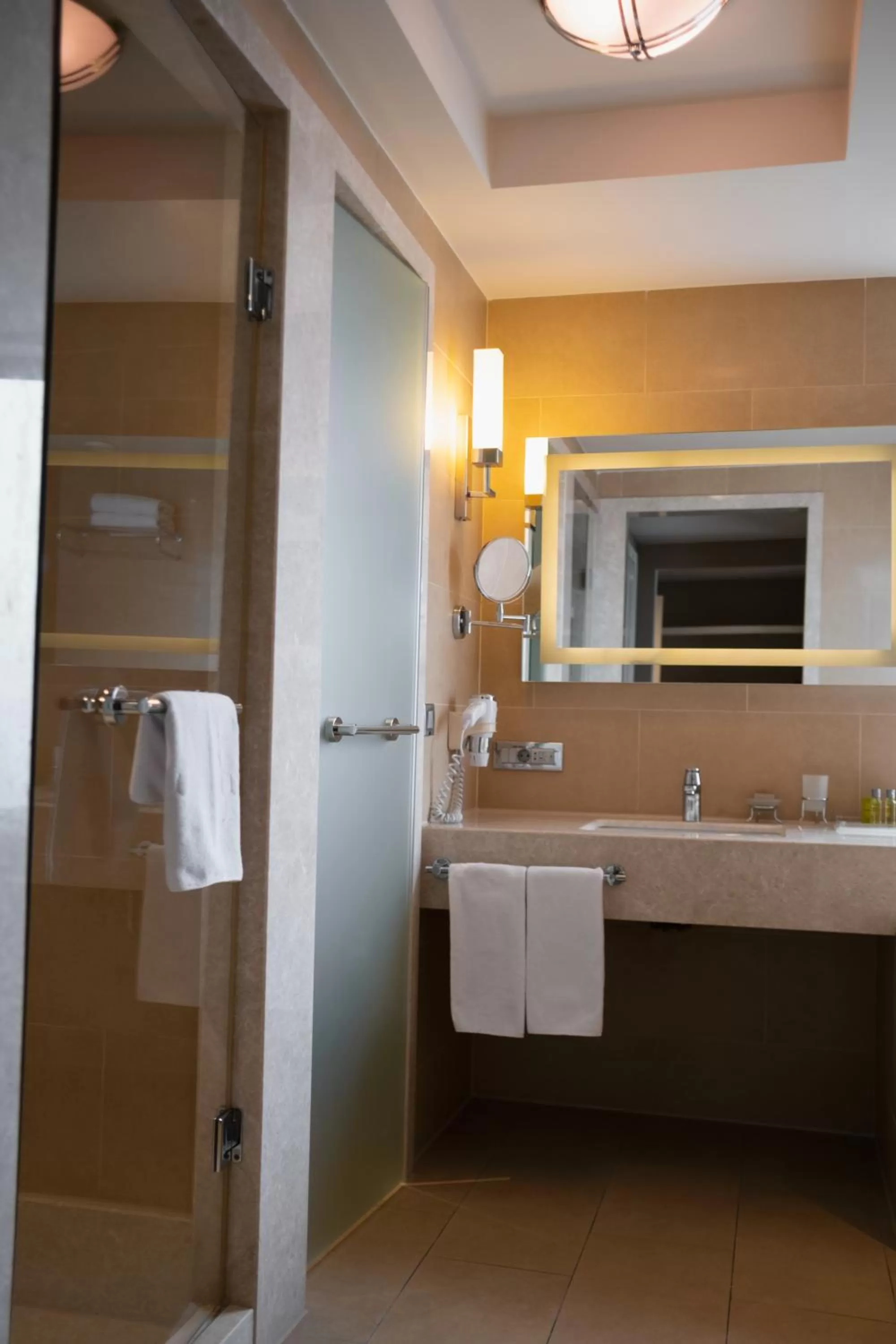 Bathroom in Windsor Hotel & Convention Center Istanbul