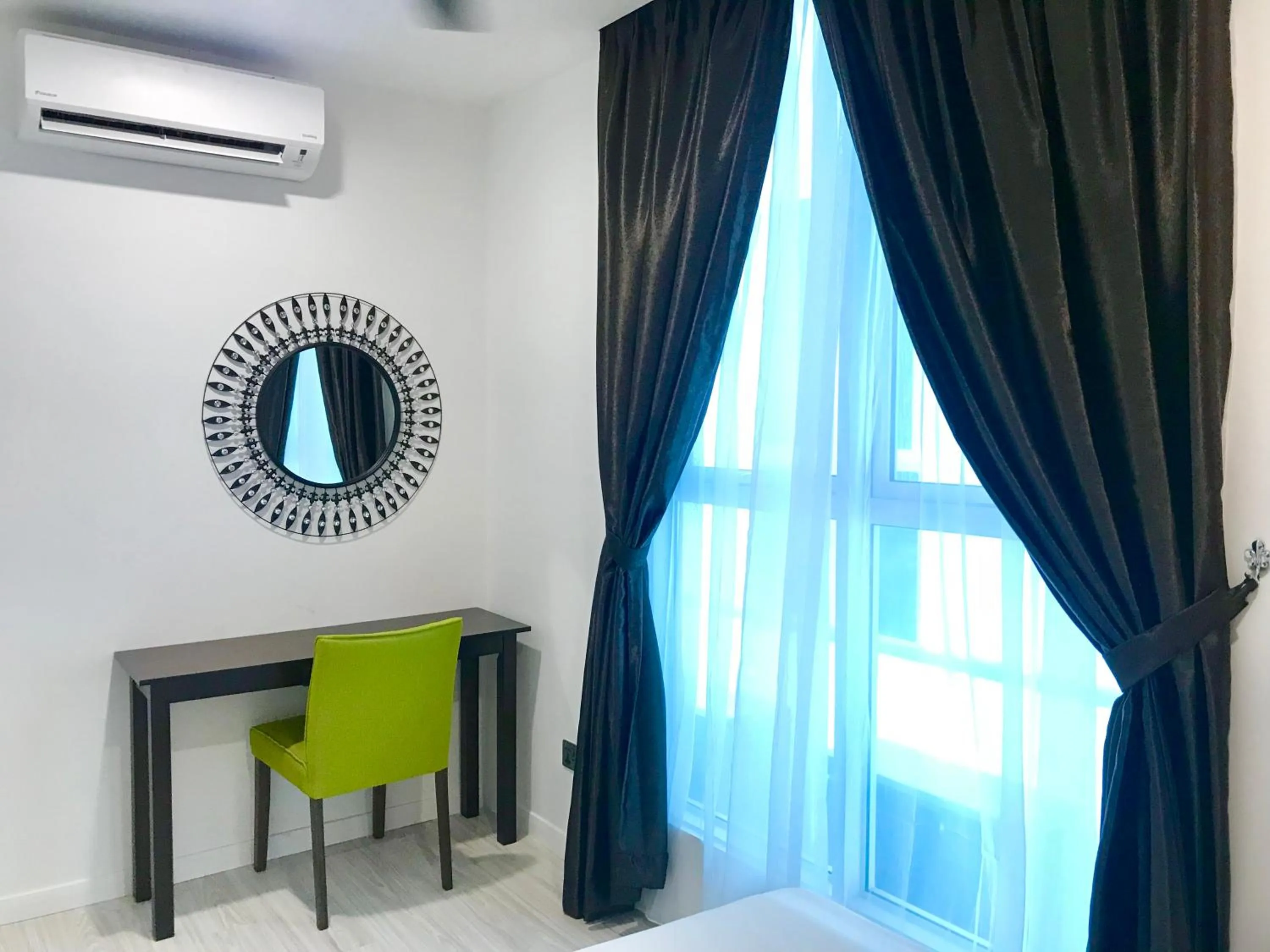 Bedroom in Sunset Seaview Vacation Condos @ Infinity Avenue