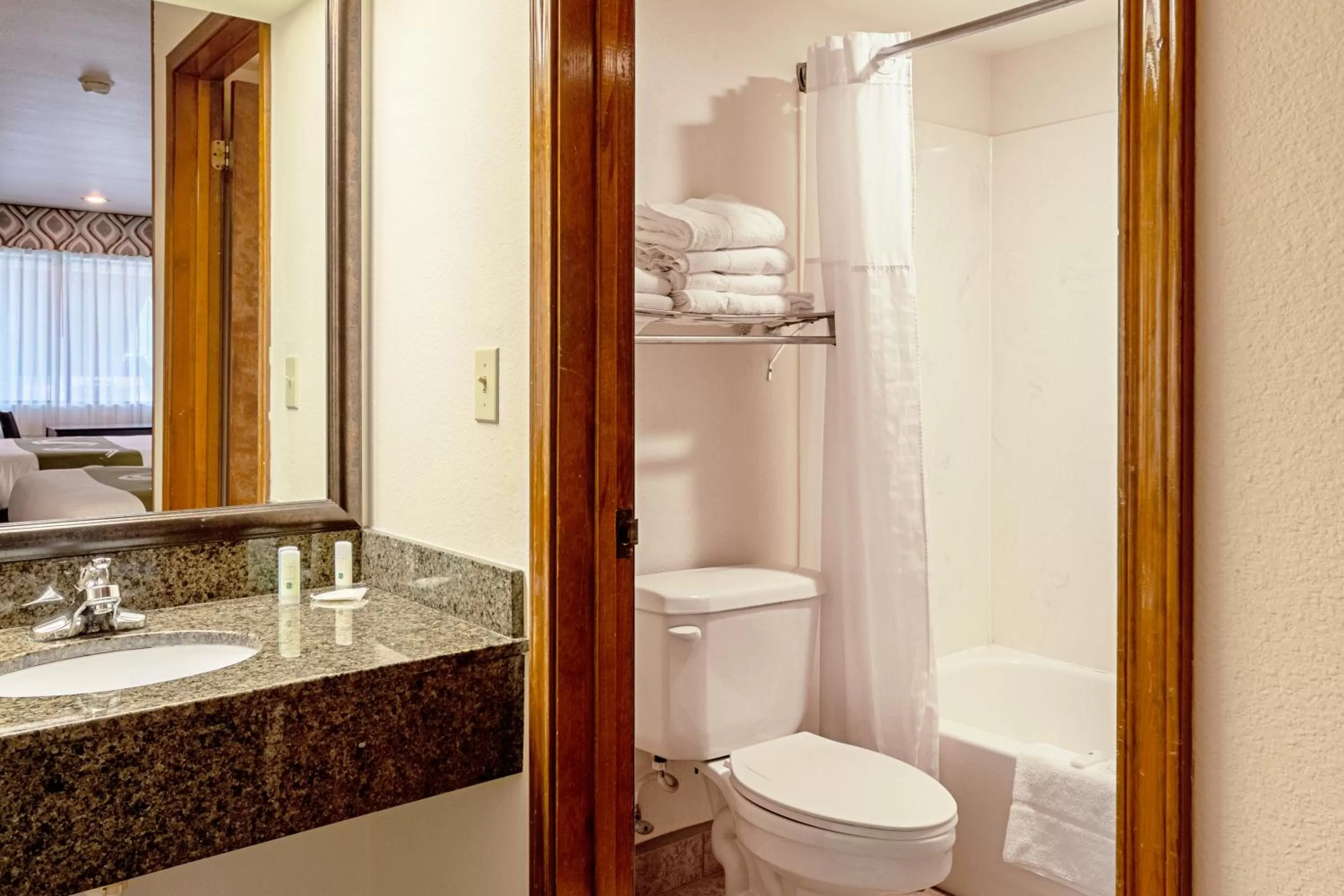 Bathroom in Quality Inn Three Rivers