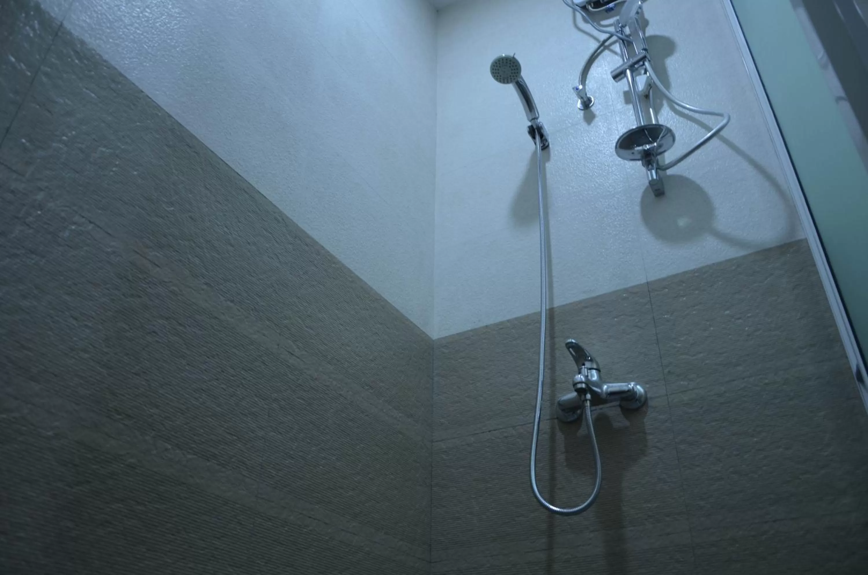 Bathroom in Kandy Rivers Edge Nature Resort