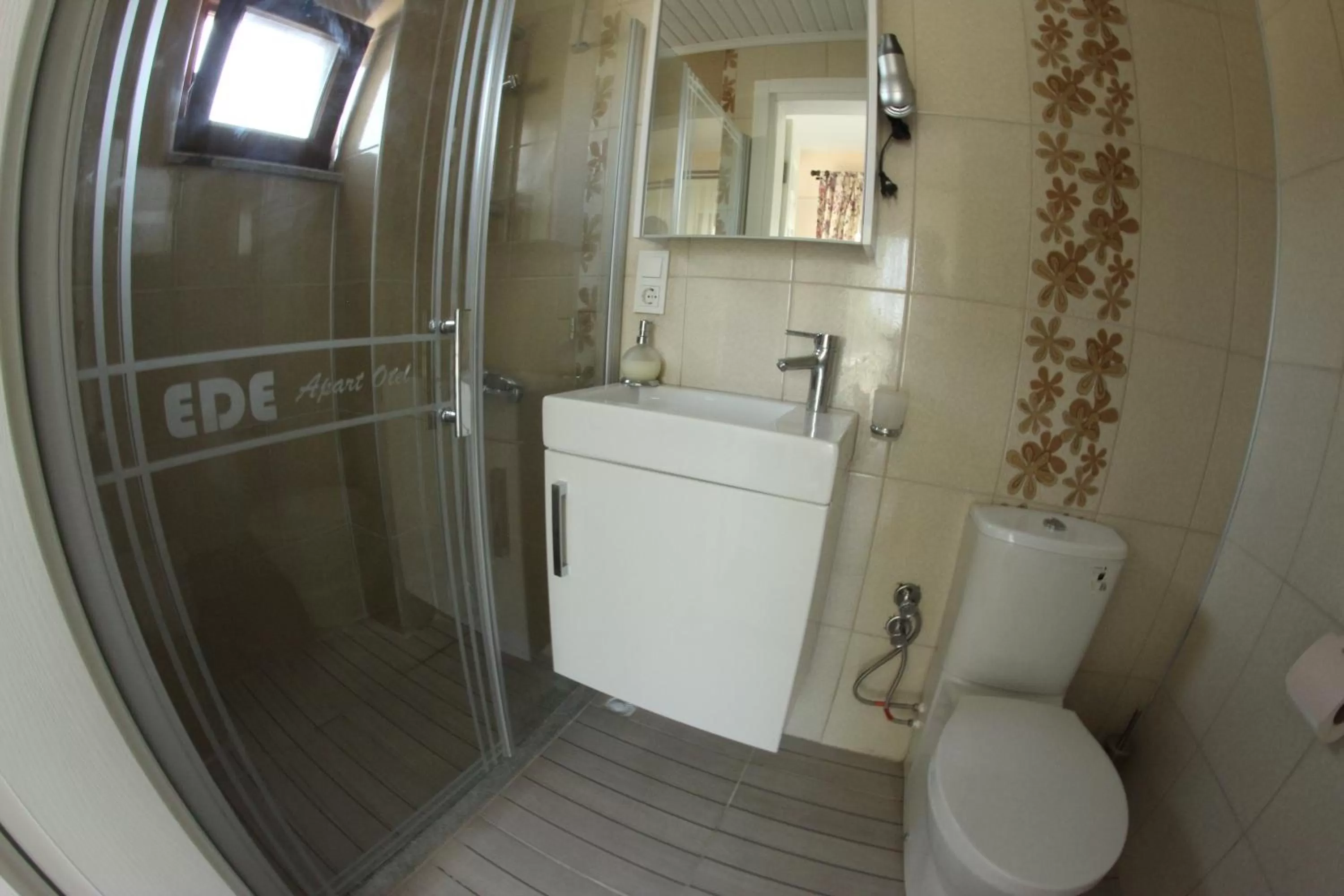 Bathroom in Ede Apart Otel