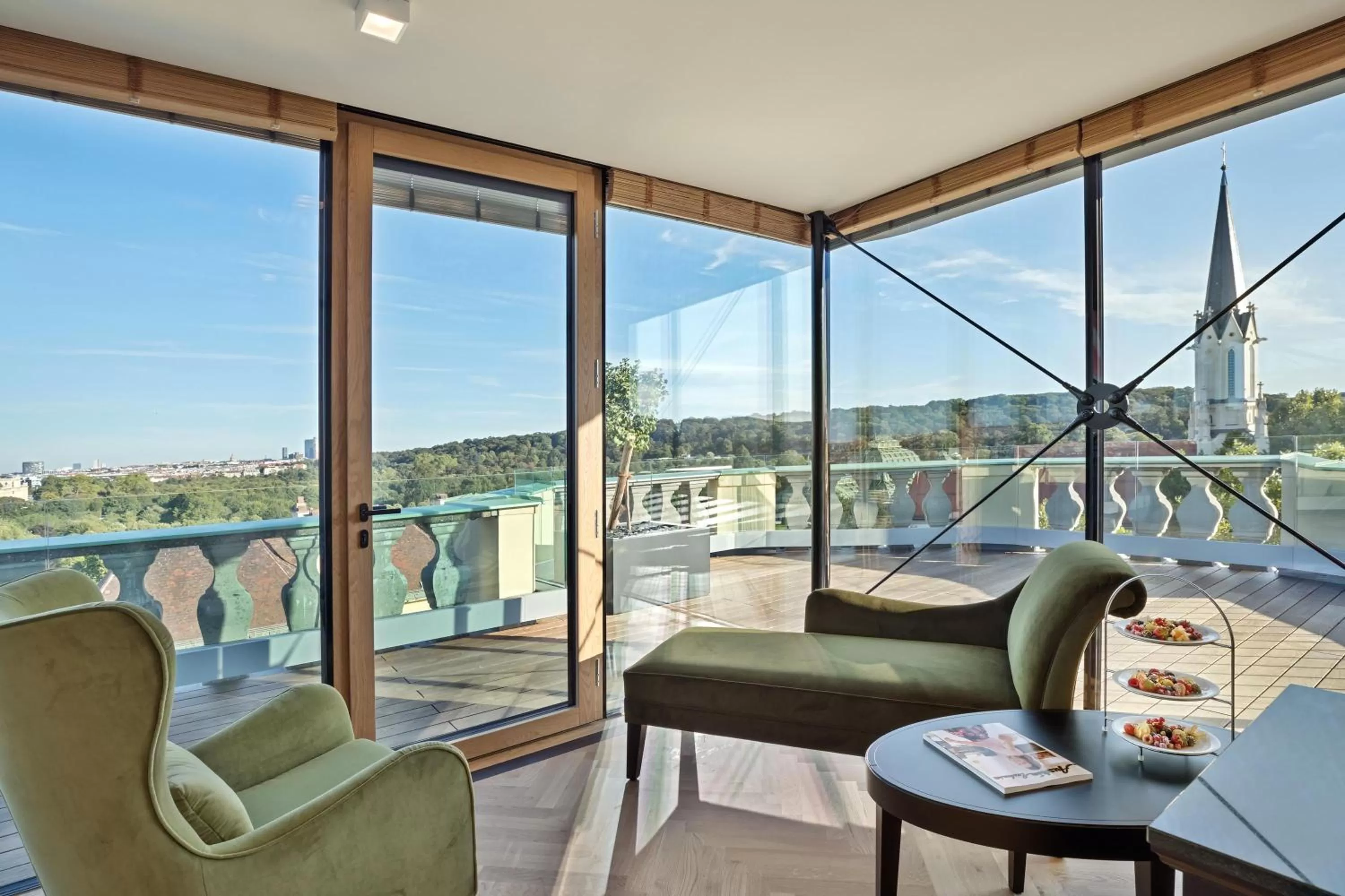 Photo of the whole room in Austria Trend Parkhotel Schönbrunn Wien