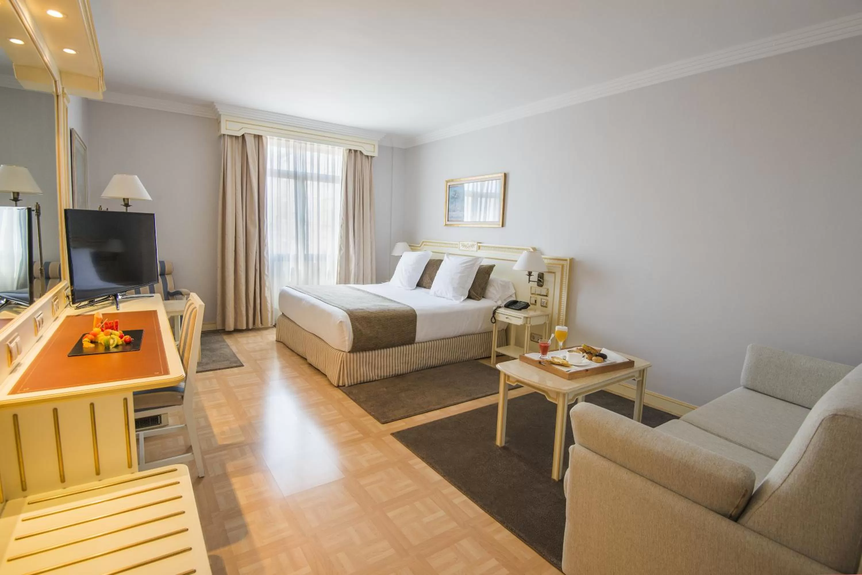 Superior Double Room in VP Jardín Metropolitano