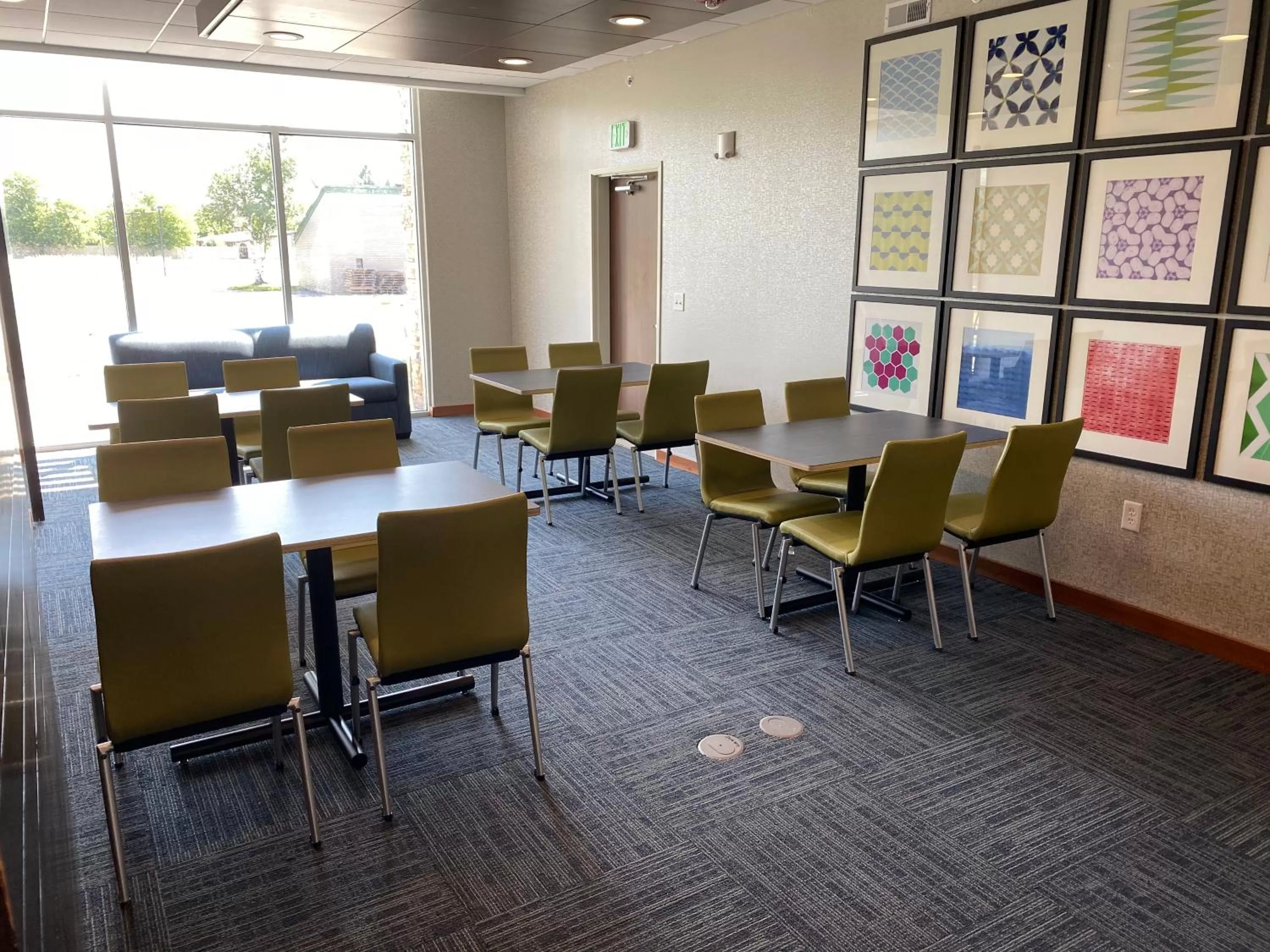 Meeting/conference room in Holiday Inn Express & Suites - Michigan City by IHG
