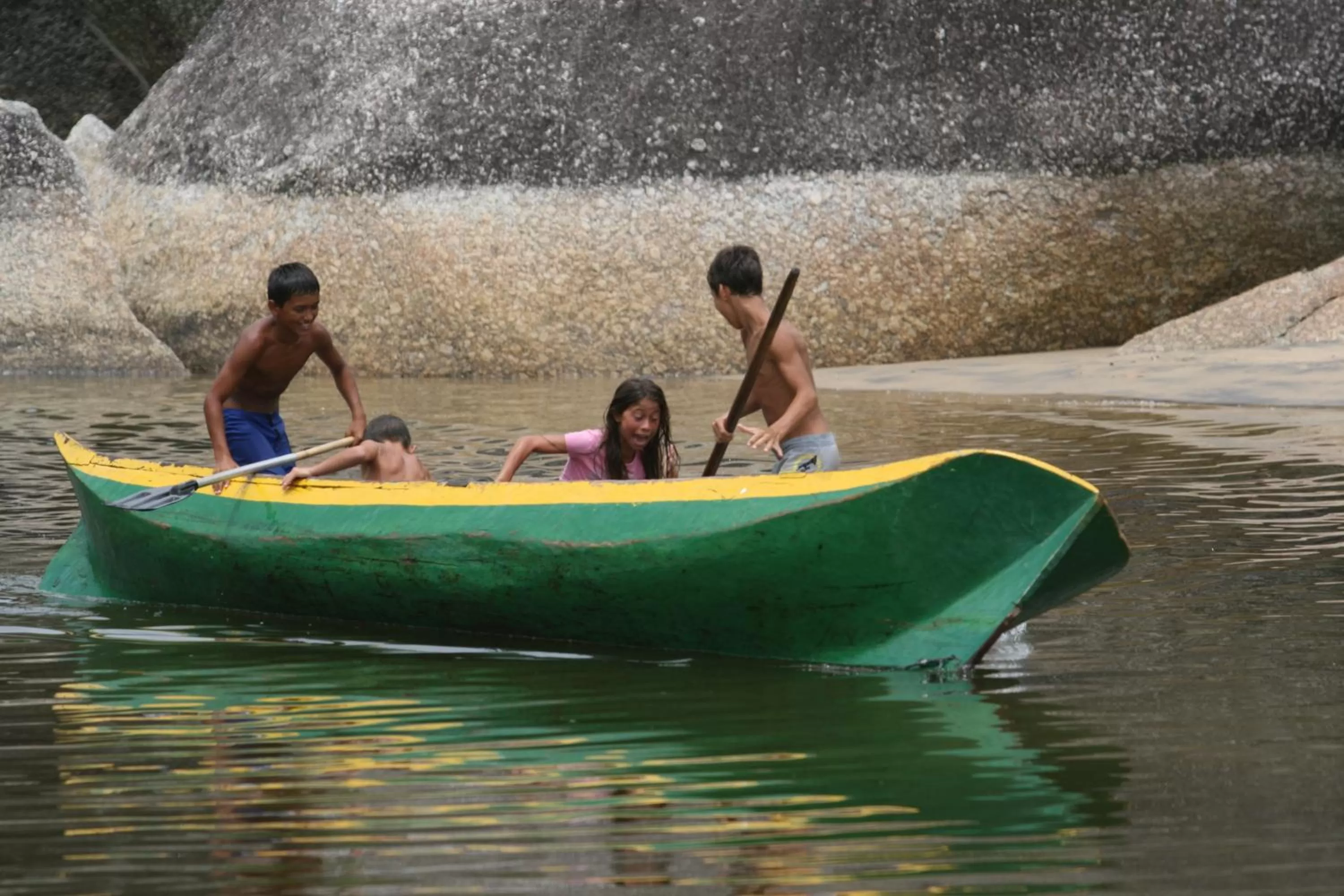 Fishing, Canoeing in Pousada da Rosa