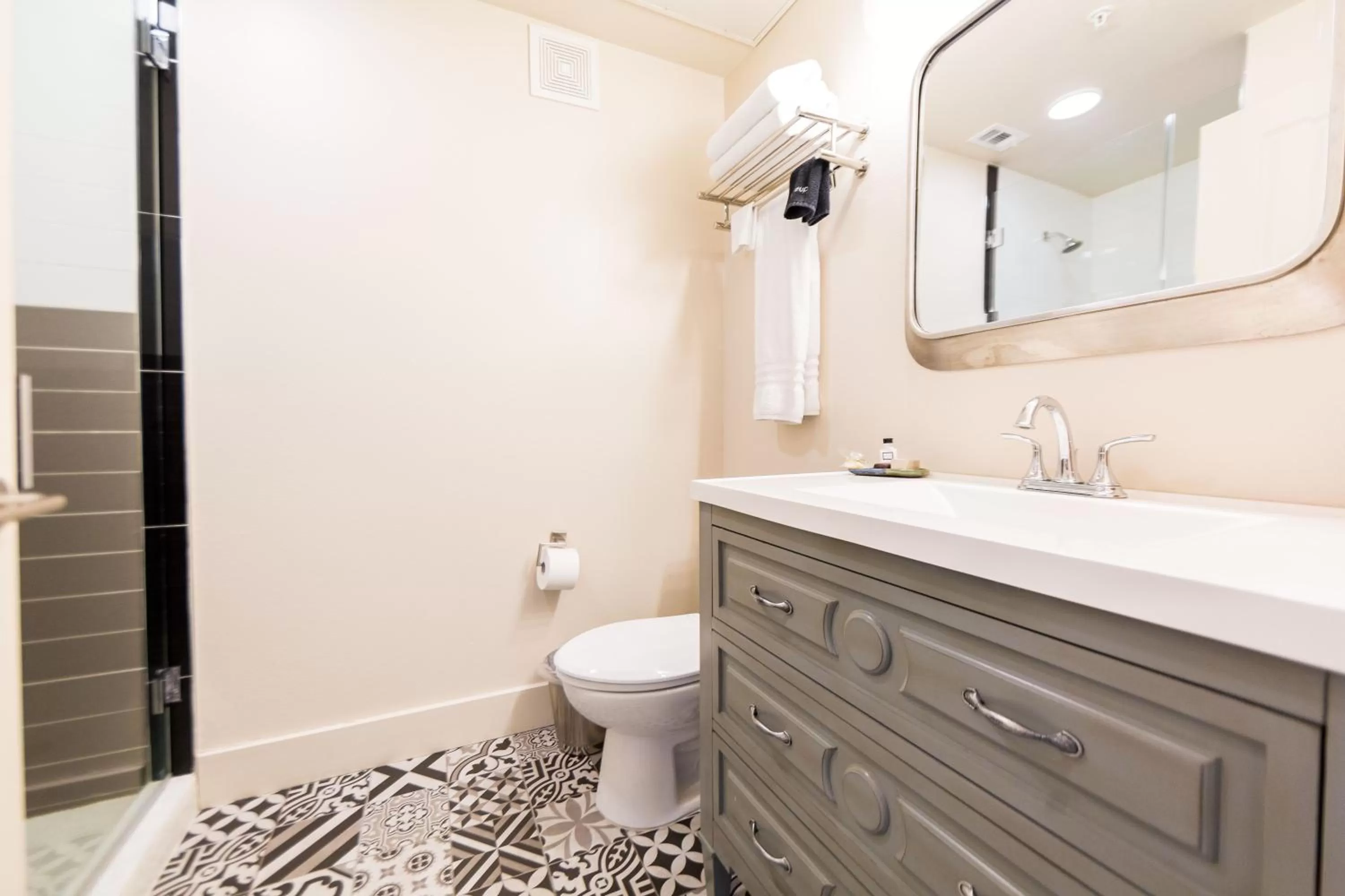 The Bishop Arts Hotel by Qresorts