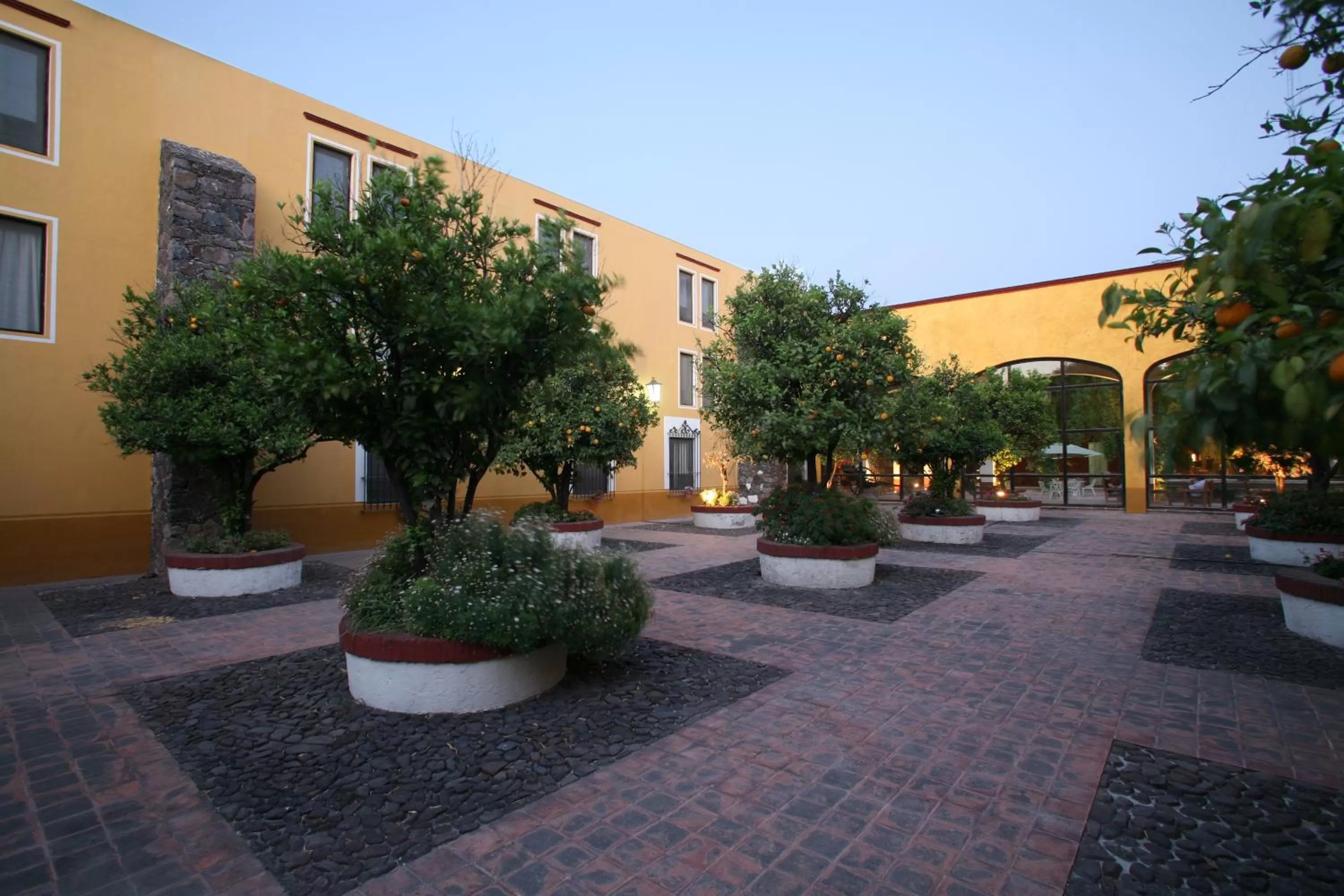 Facade/entrance in Hacienda Jurica by Brisas