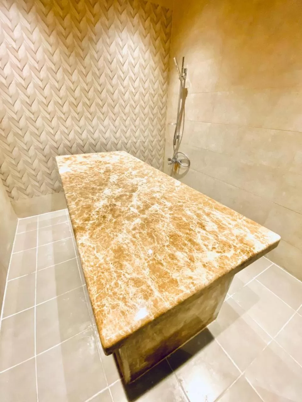 Spa and wellness centre/facilities in Naviti Warwick Dammam