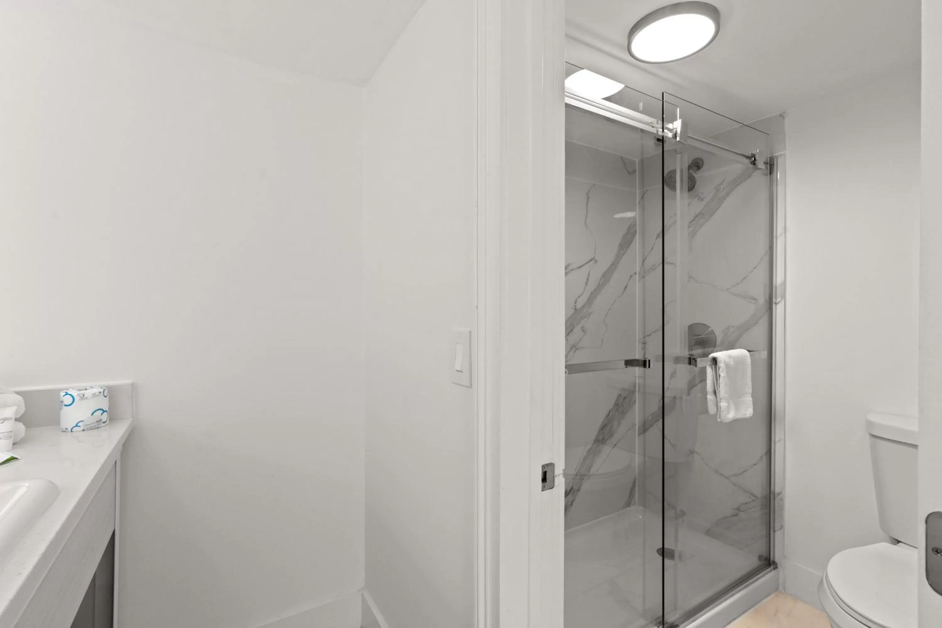 Shower in Grande Beach Resort